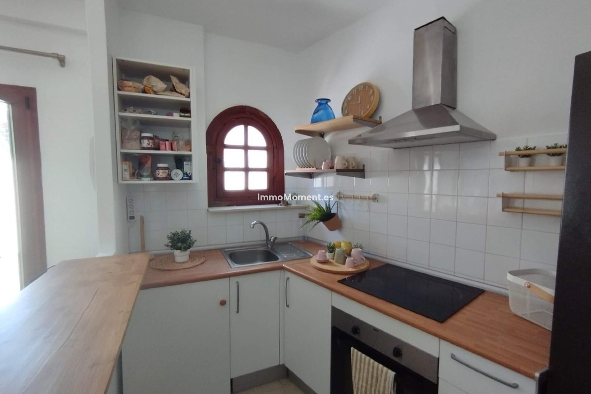 Resale - Detached villa - Estepona - Estepona Centro