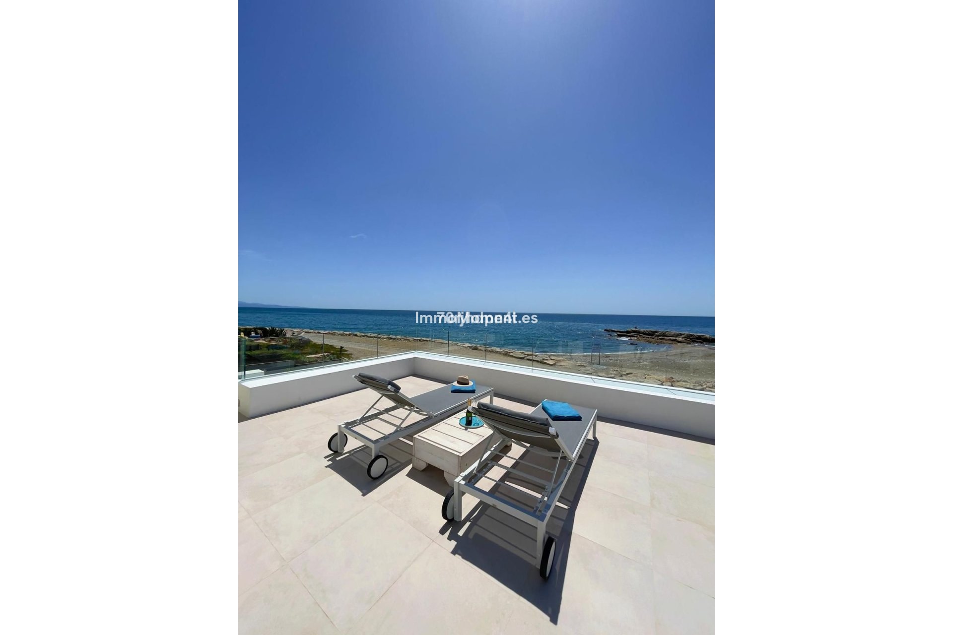 Resale - Detached villa - Estepona - Estepona Centro