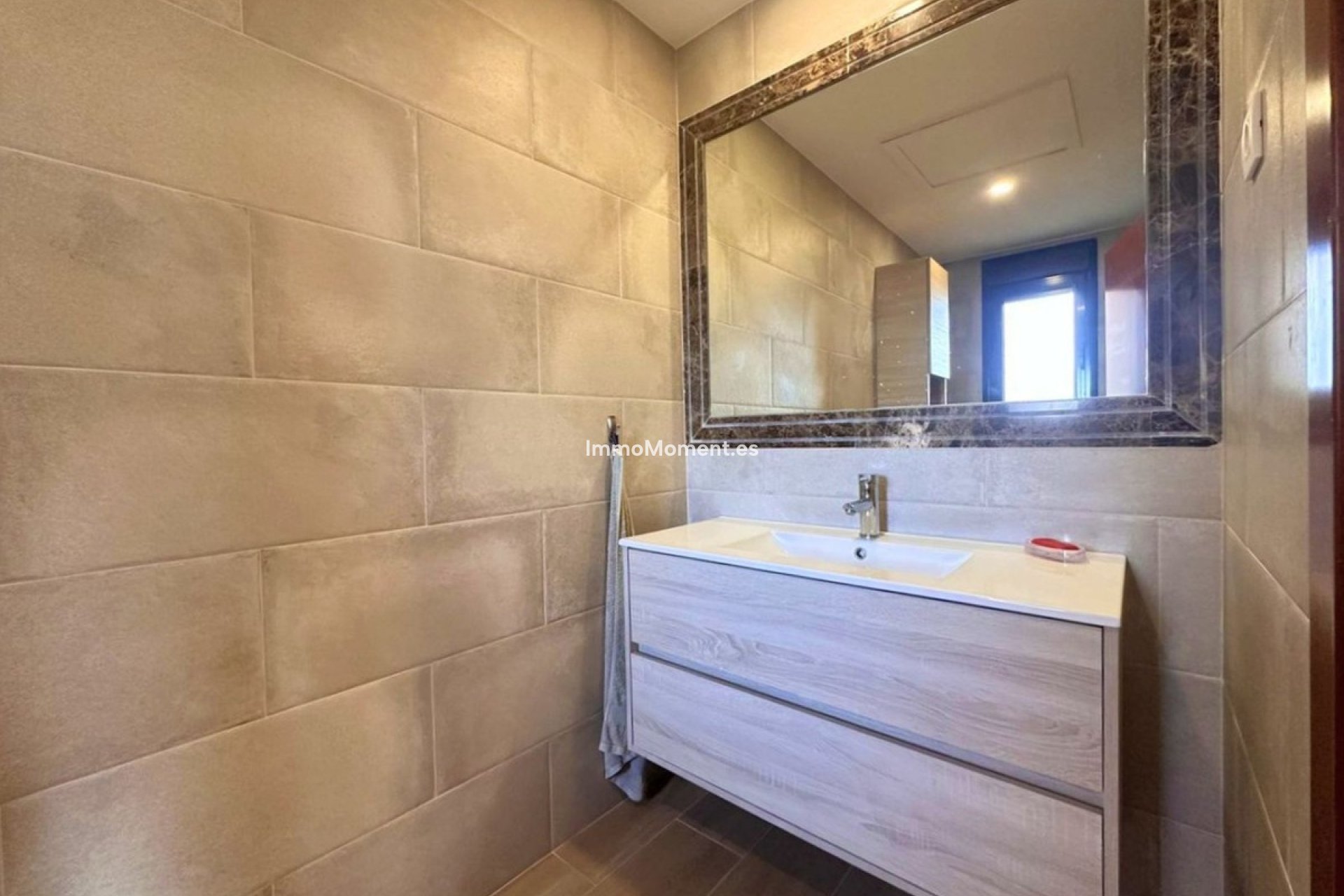 Resale - Detached villa - Estepona - Estepona Centro