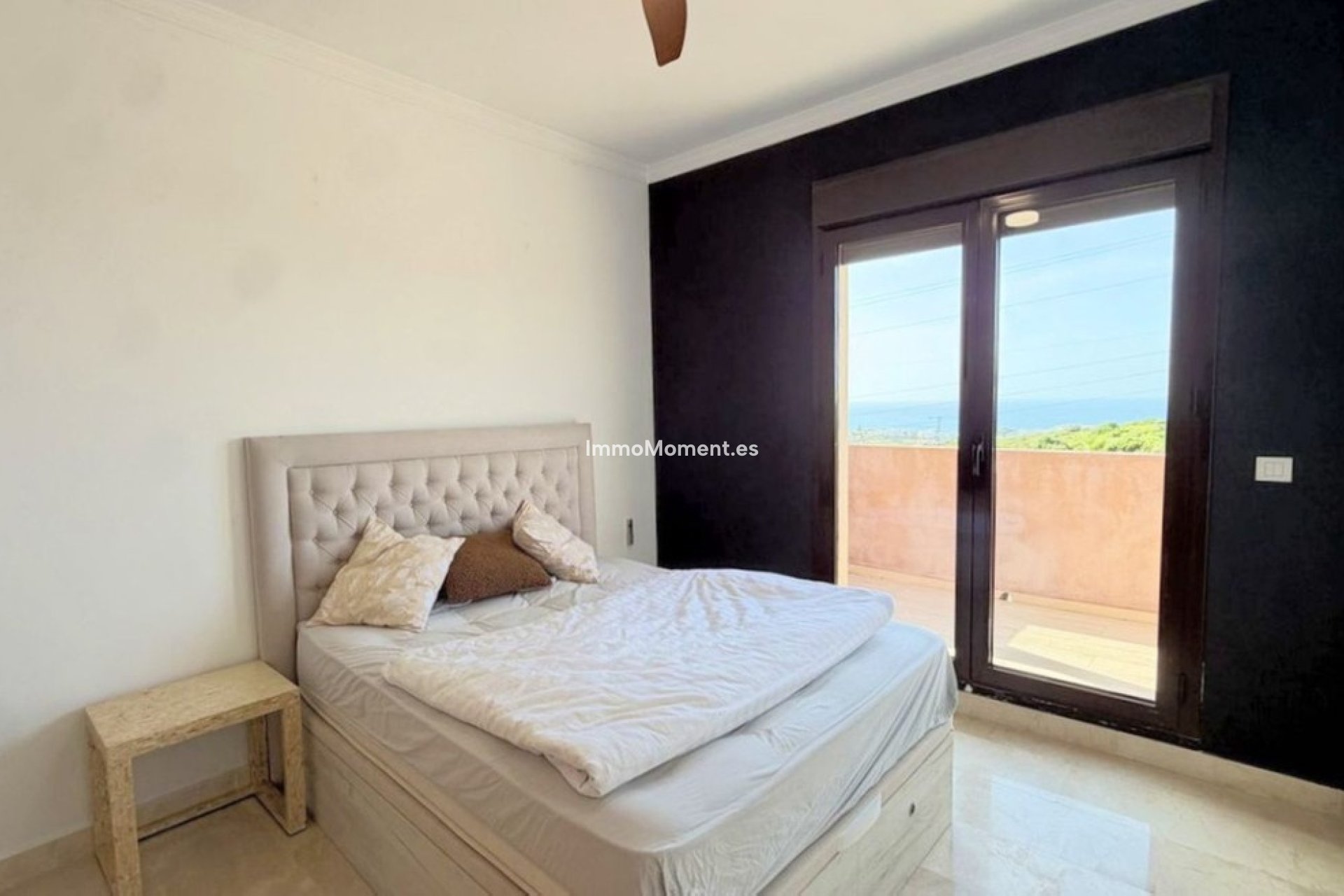 Resale - Detached villa - Estepona - Estepona Centro