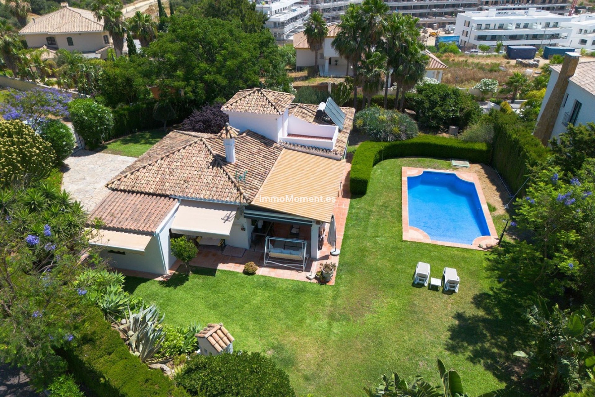 Resale - Detached villa - Estepona - Estepona Centro