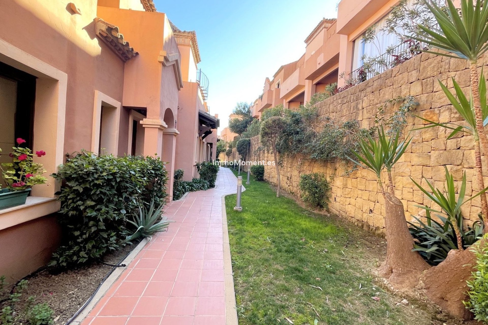 Resale - Detached villa - Estepona - Estepona Centro