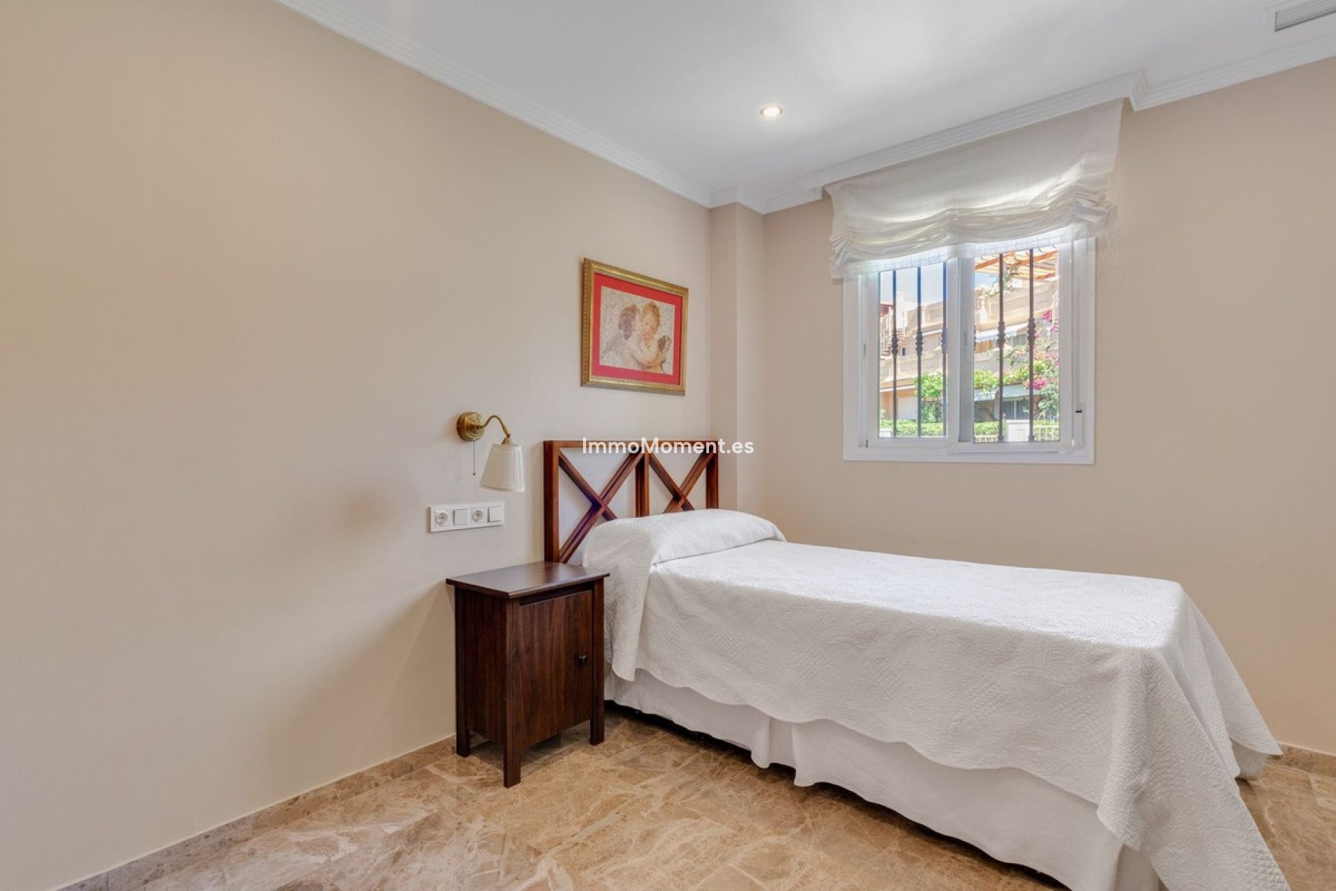 Resale - Detached villa - Estepona - Estepona Centro