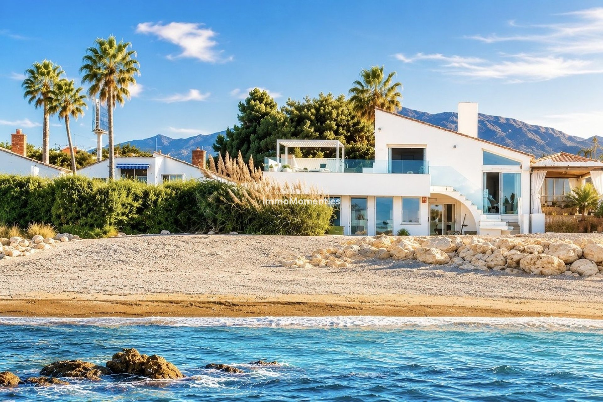 Resale - Detached villa - Estepona - Estepona Centro