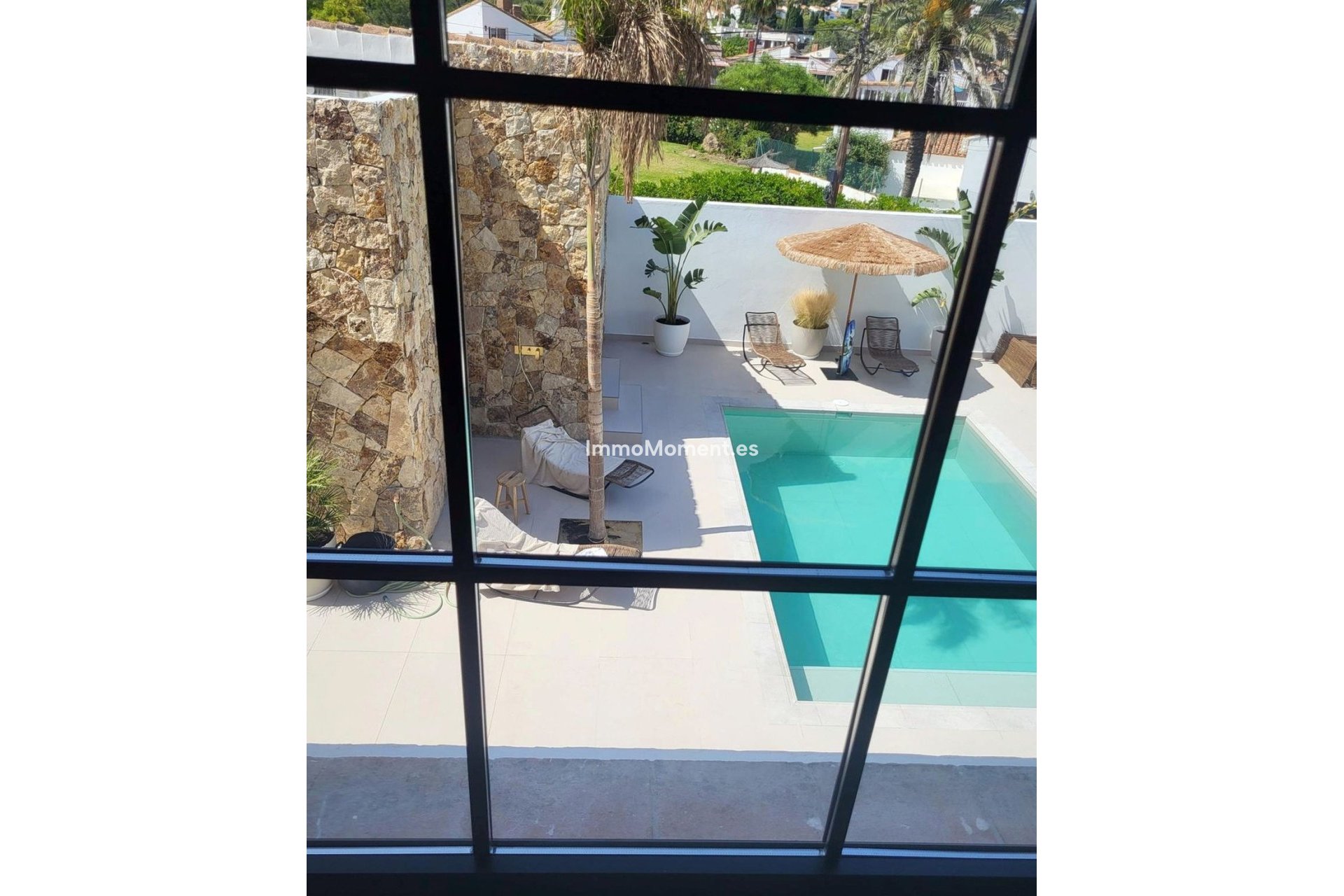 Resale - Detached villa - Estepona - Estepona Centro