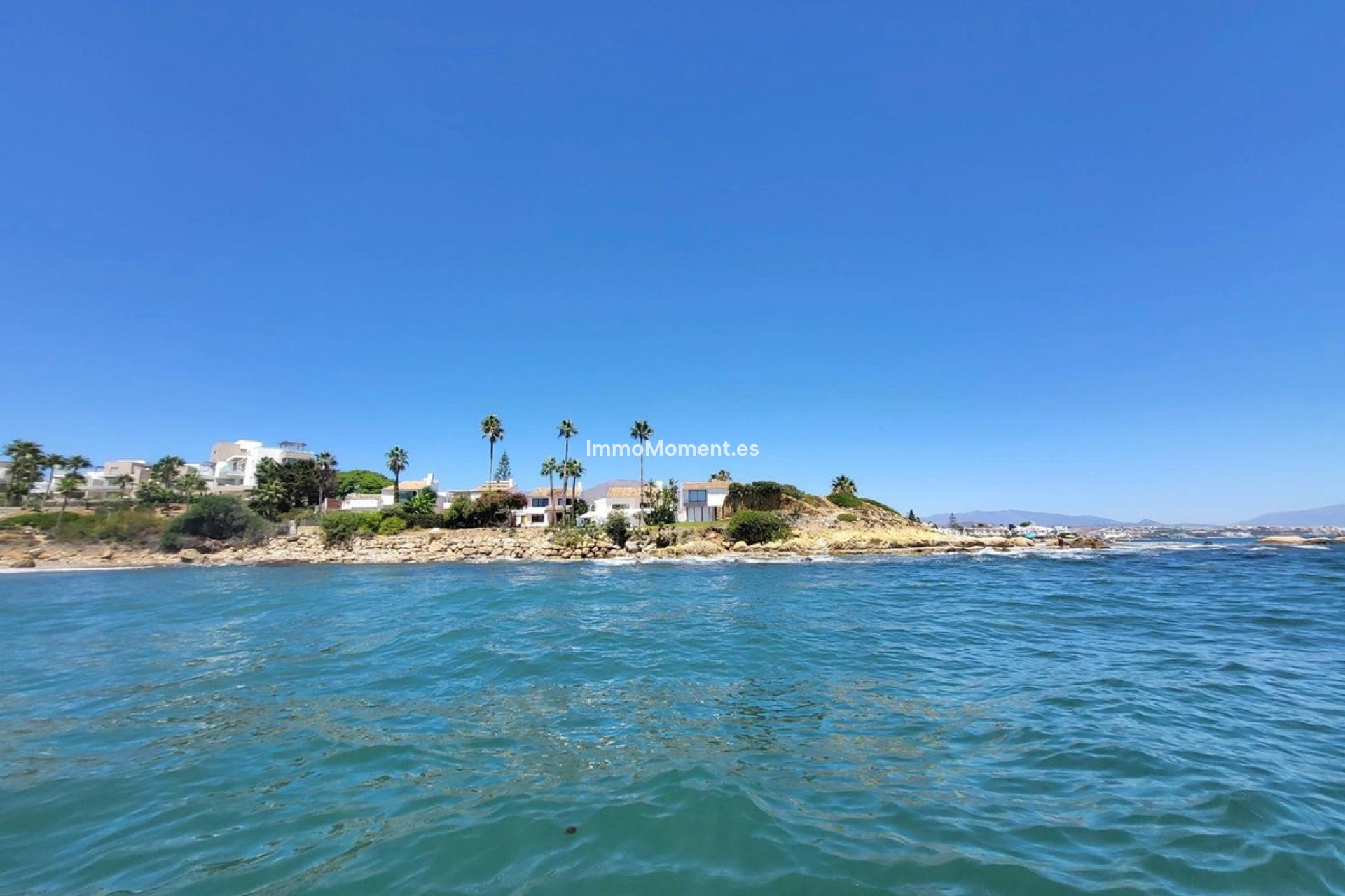 Resale - Detached villa - Estepona - Estepona Centro