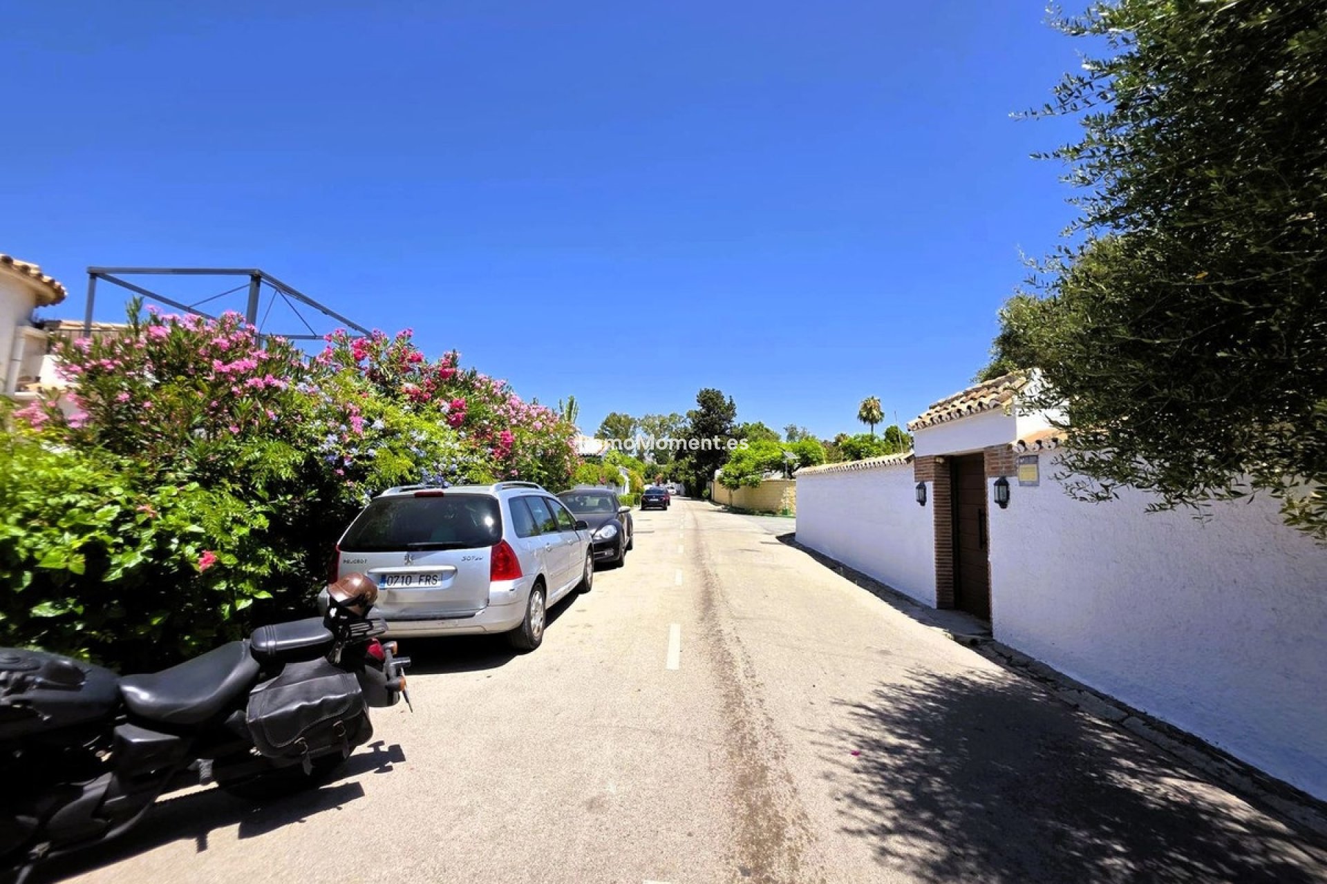 Resale - Detached villa - Estepona - Estepona Centro