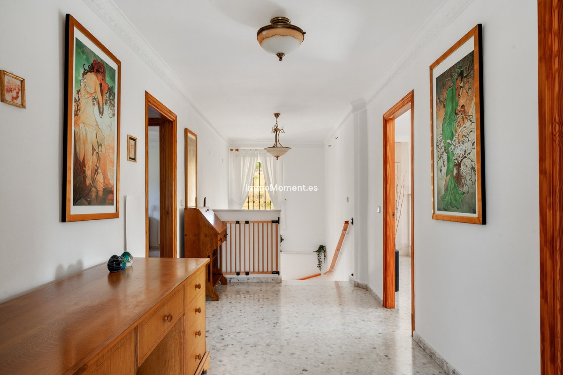 Resale - Detached villa - Estepona - Estepona Centro