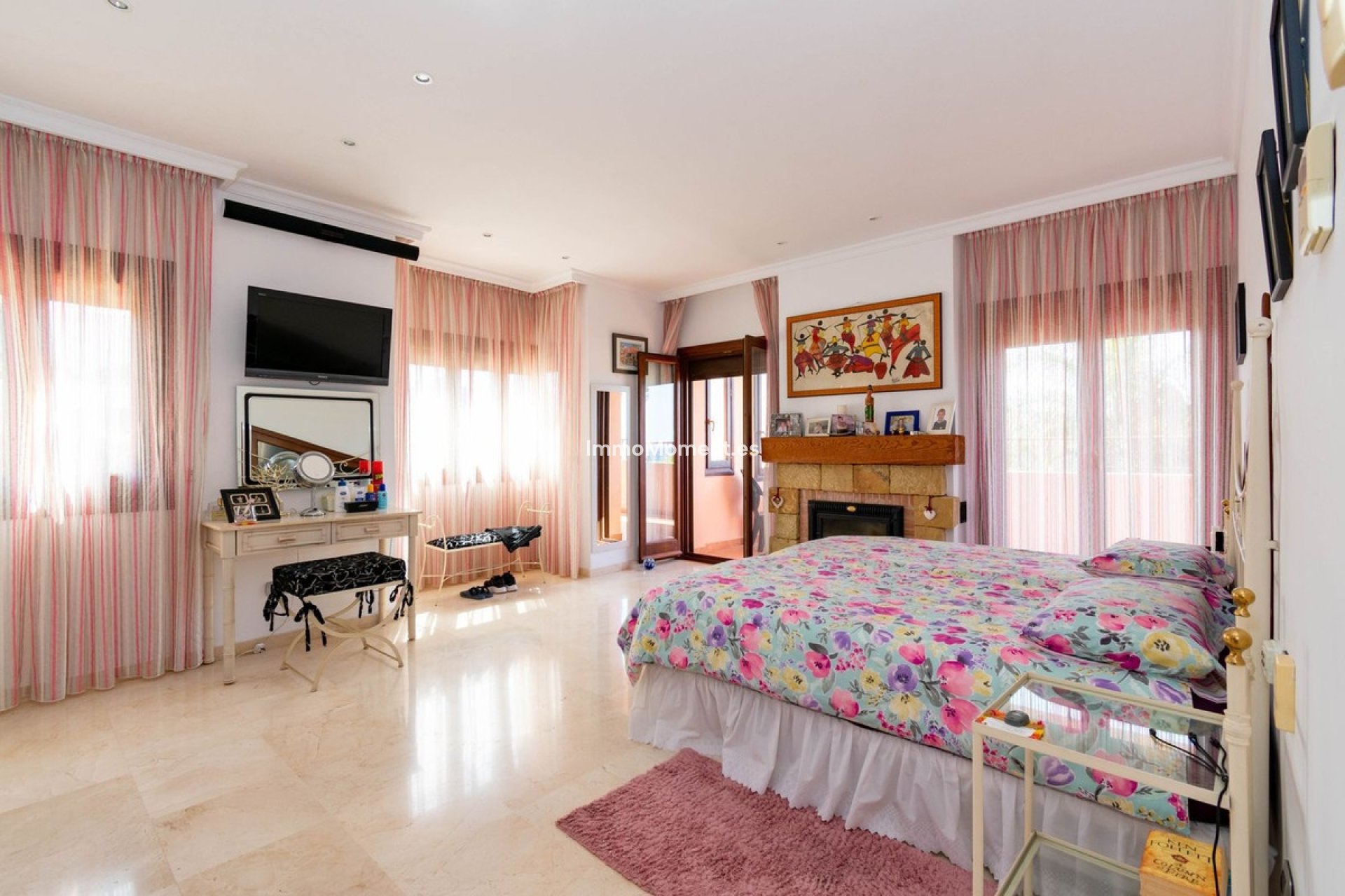 Resale - Detached villa - Estepona - Estepona Centro