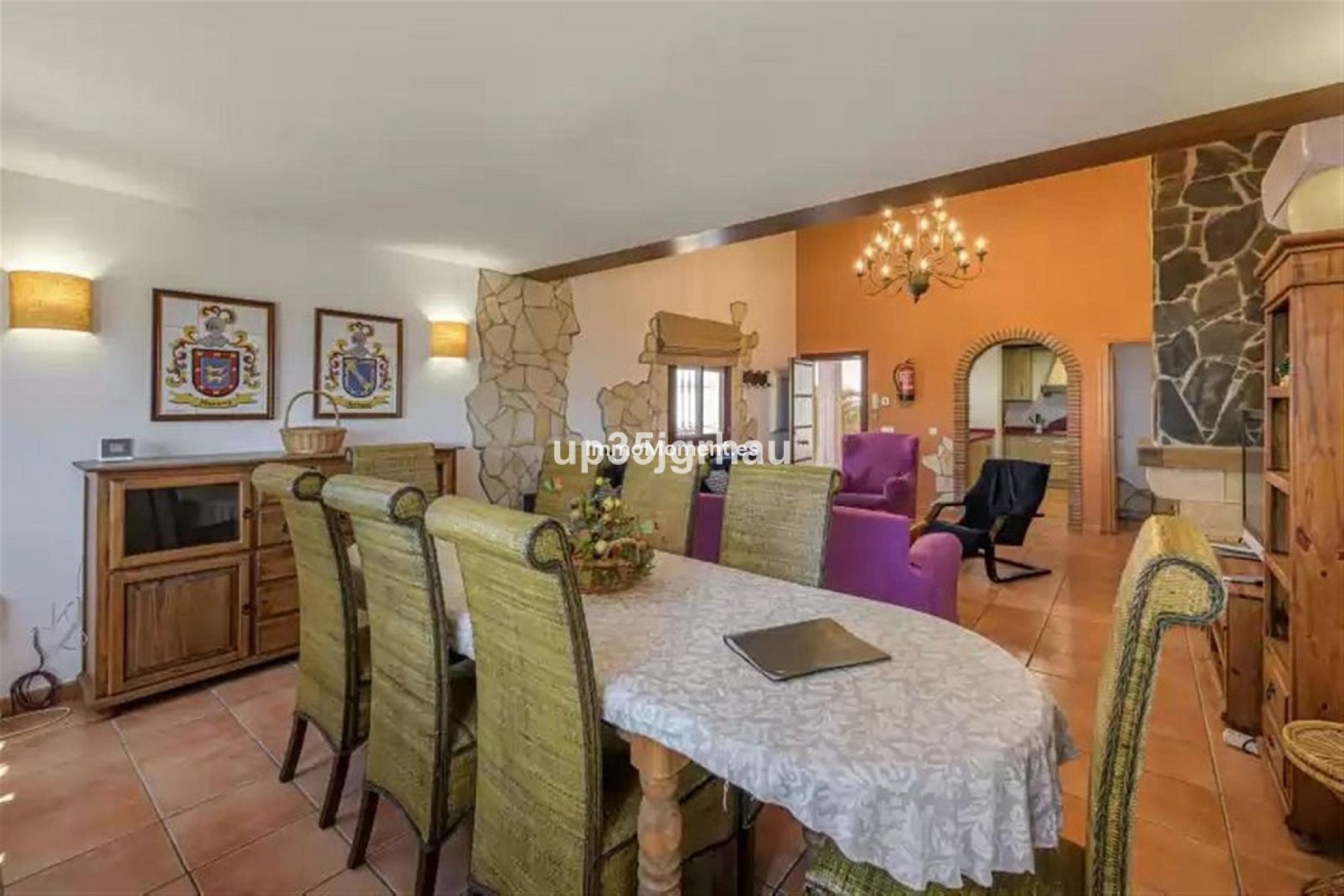Resale - Detached villa - Estepona - Estepona Centro