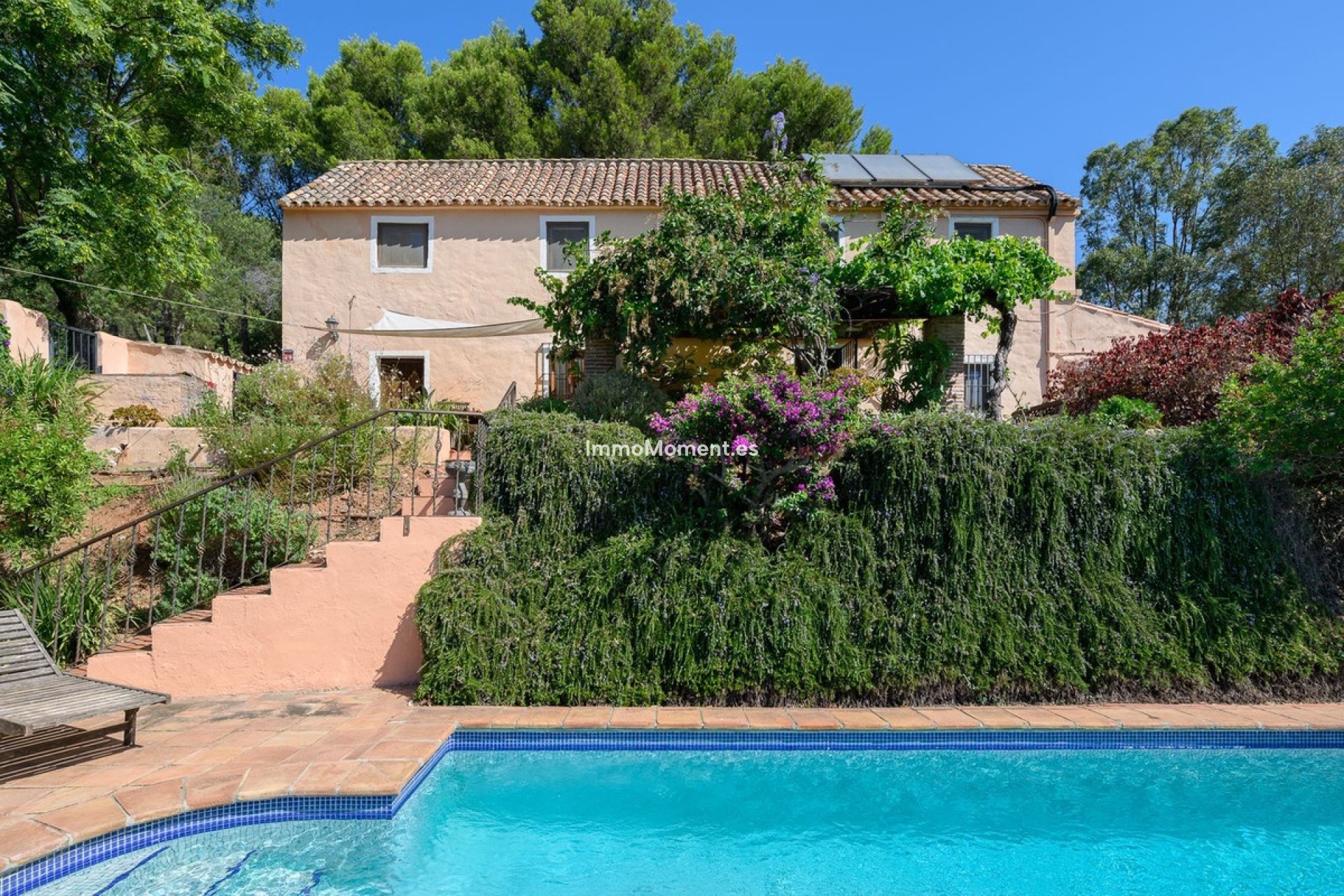 Resale - Detached villa - Estepona - Estepona Centro