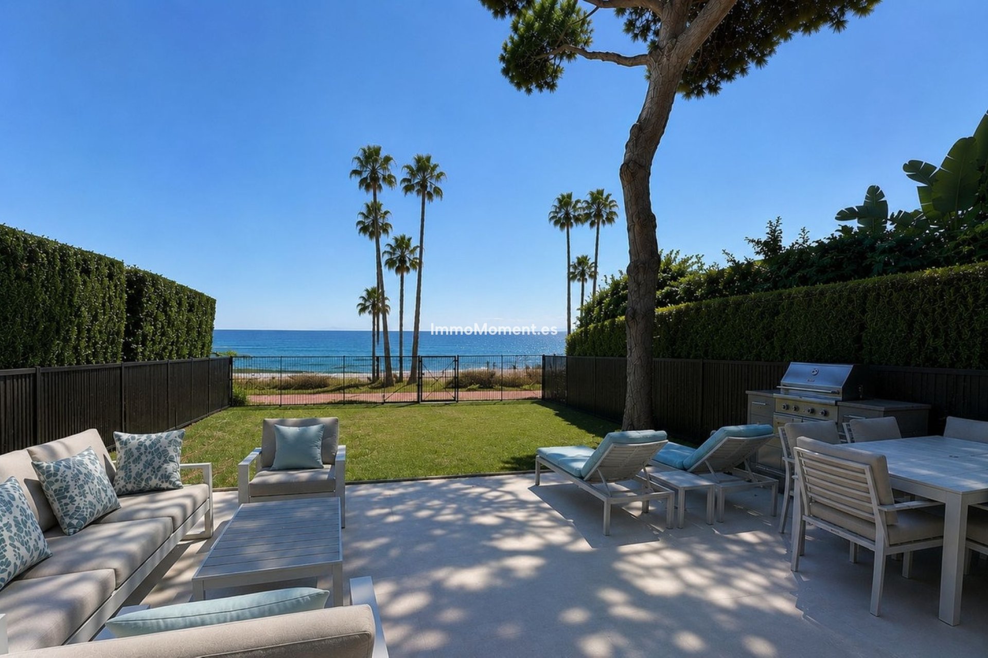 Resale - Detached villa - Estepona - New Golden Mile