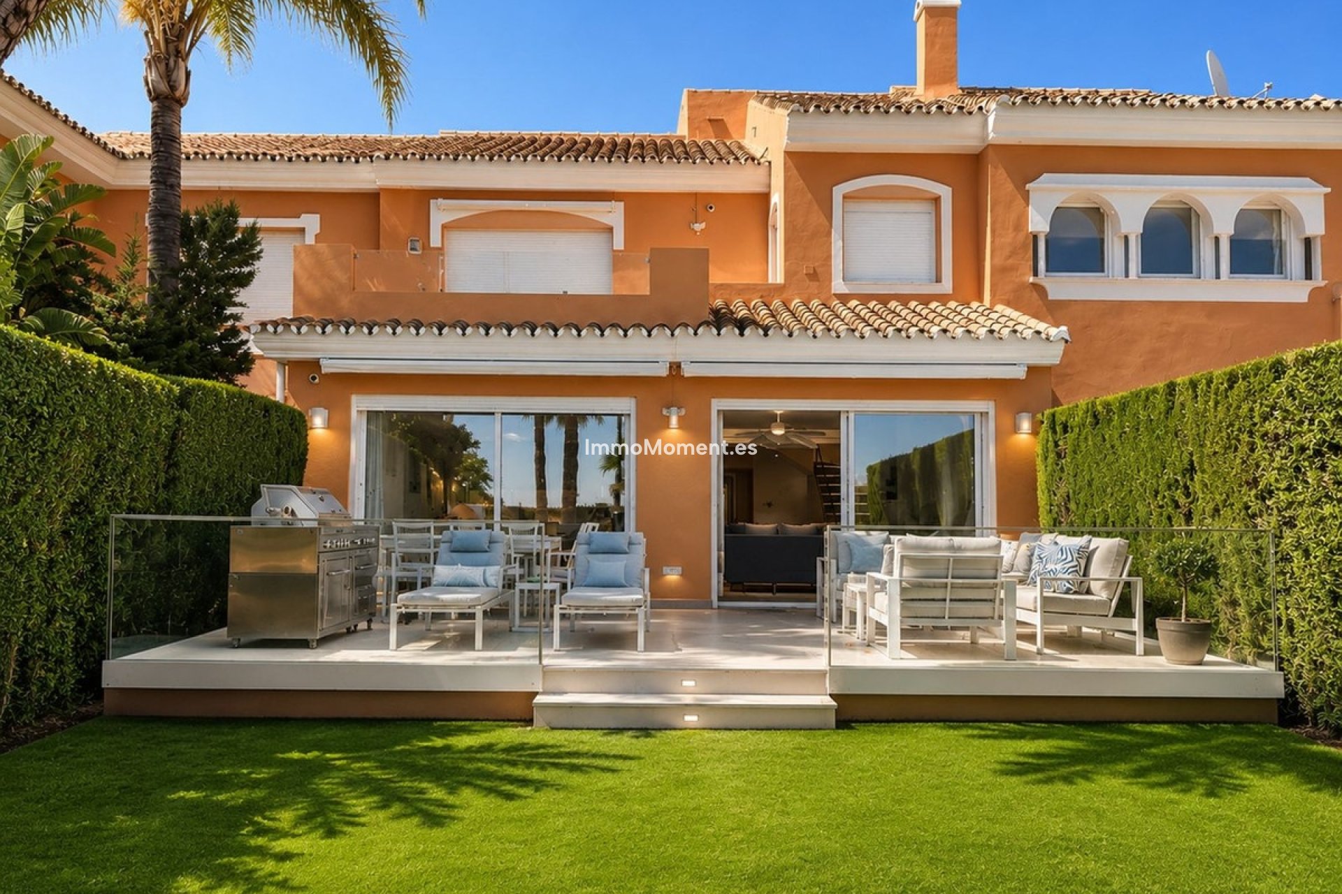 Resale - Detached villa - Estepona - New Golden Mile
