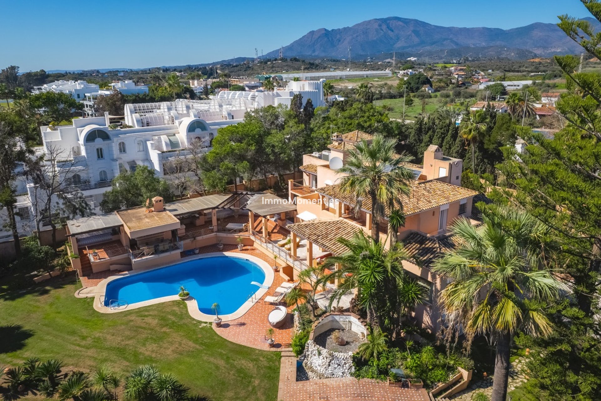 Resale - Detached villa - Estepona - New Golden Mile