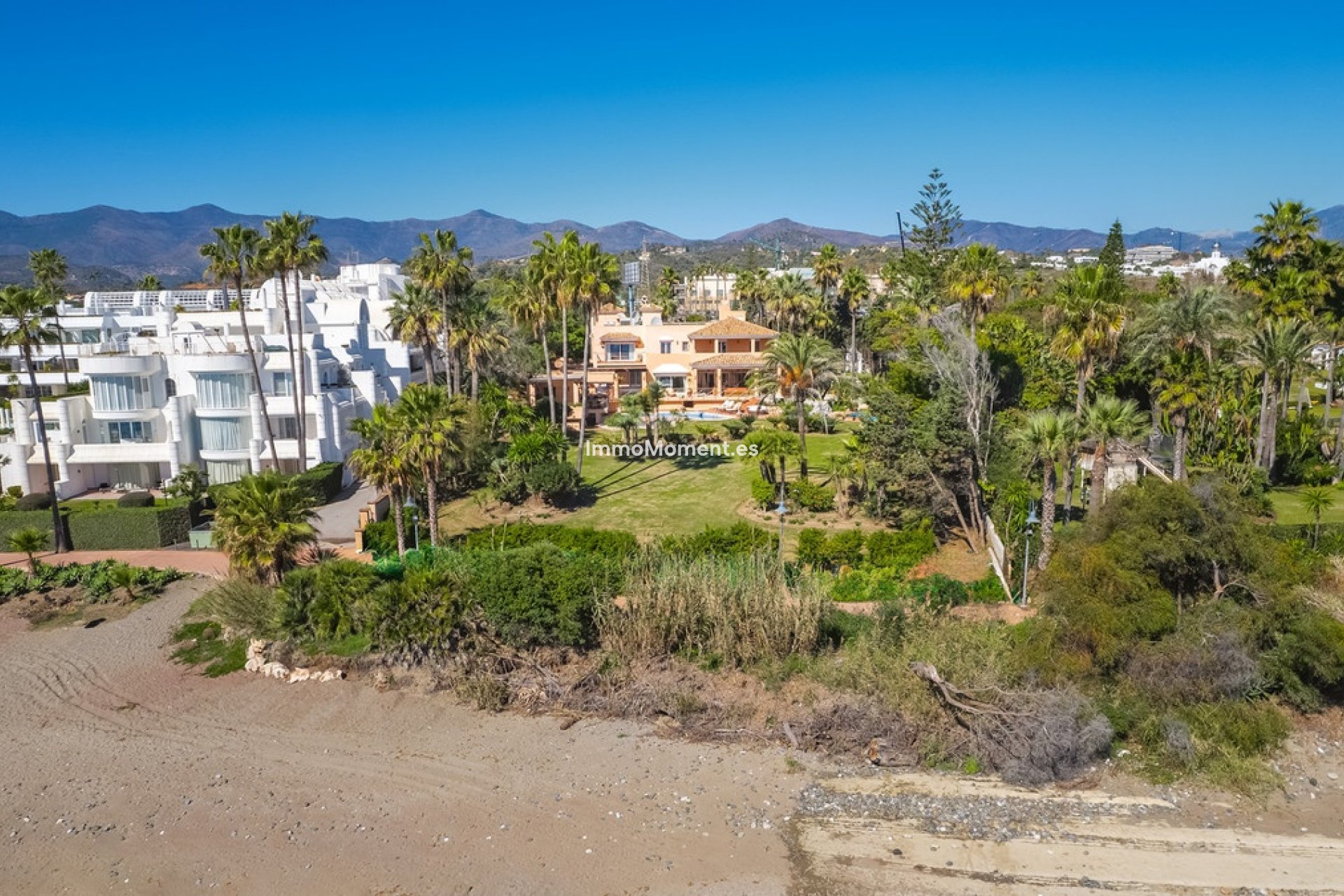 Resale - Detached villa - Estepona - New Golden Mile