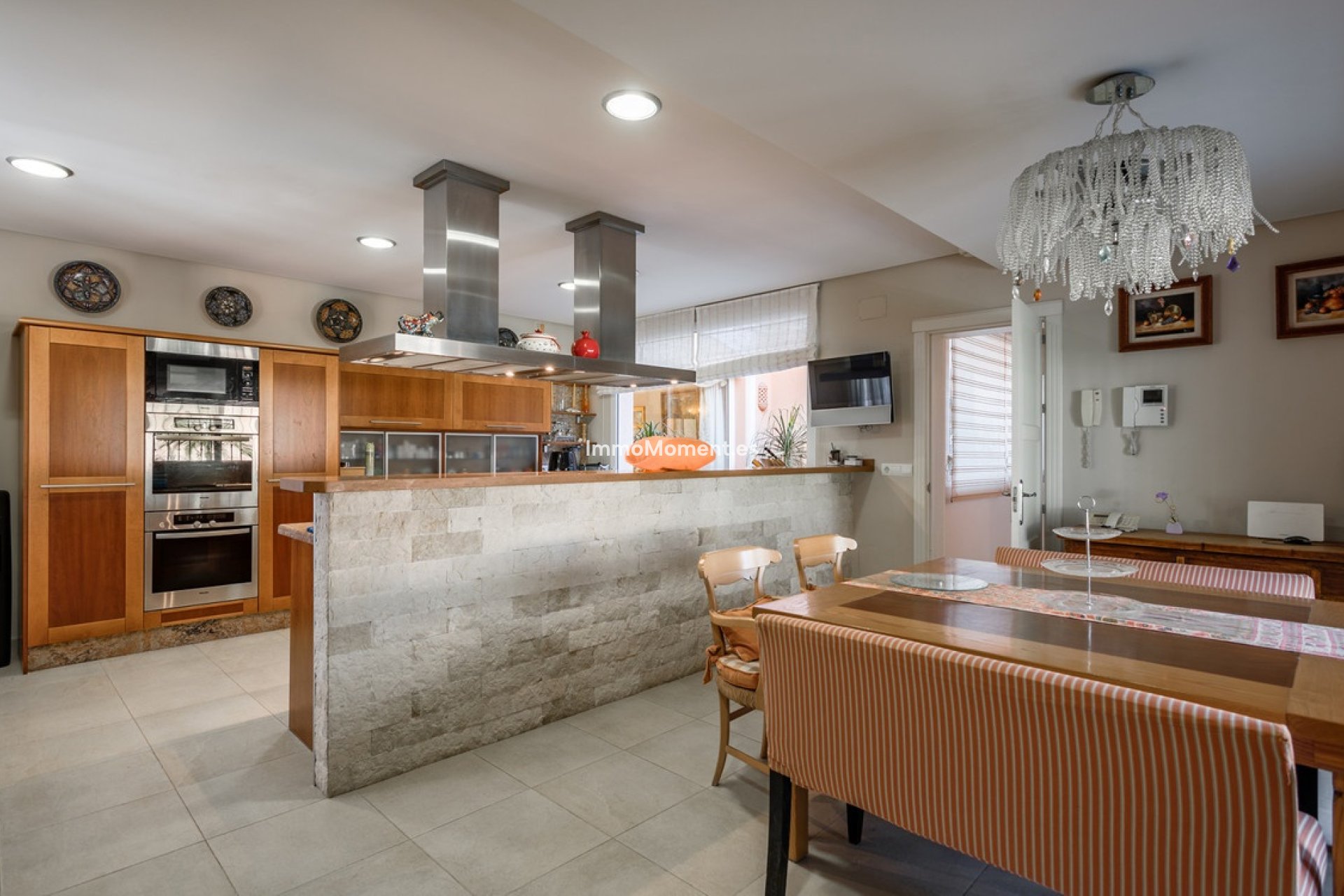 Resale - Detached villa - Estepona - New Golden Mile