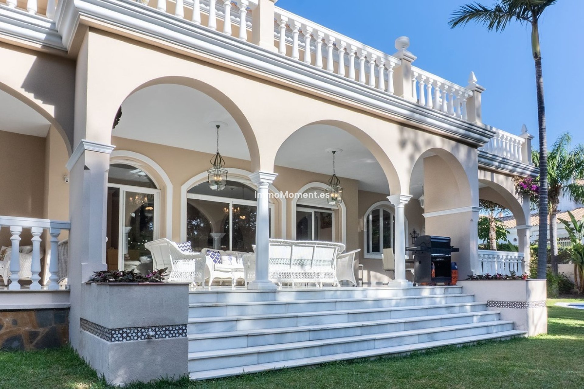 Resale - Detached villa - Estepona - New Golden Mile