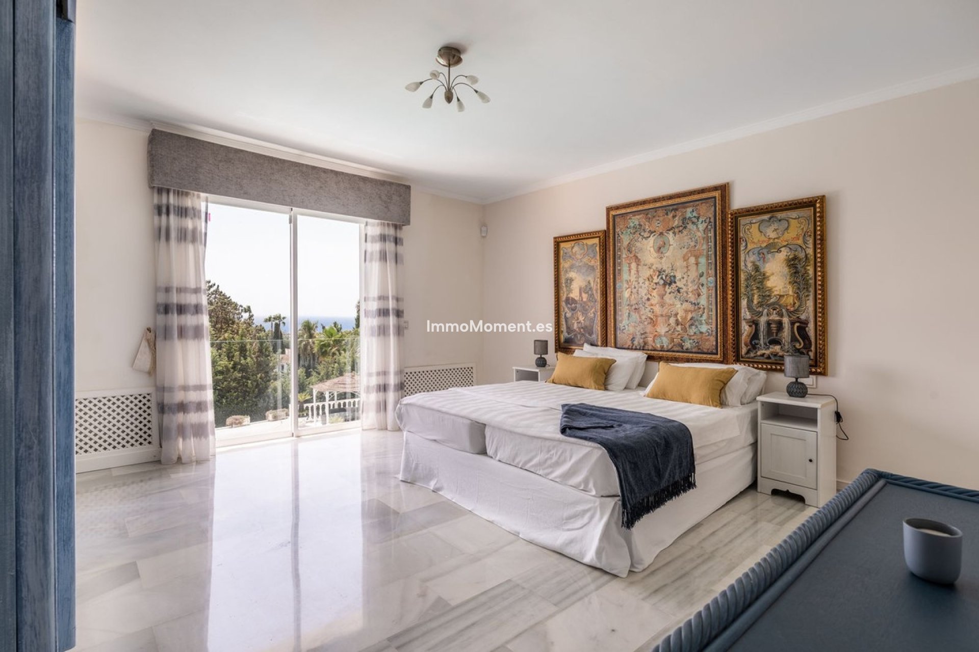 Resale - Detached villa - Estepona - New Golden Mile