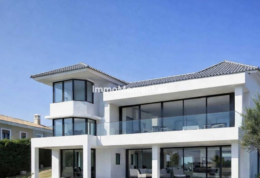Resale - Detached villa - Estepona - New Golden Mile