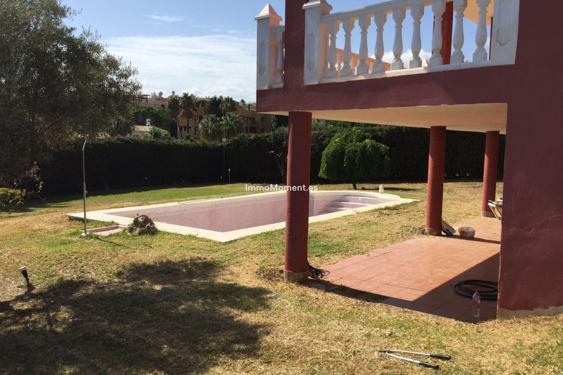 Resale - Detached villa - Estepona - New Golden Mile