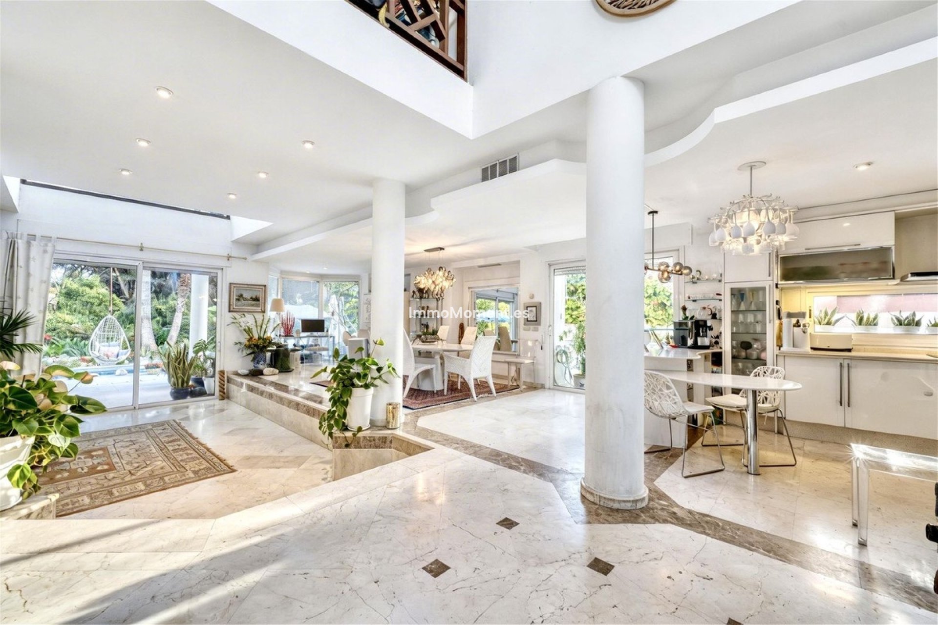 Resale - Detached villa - Estepona - New Golden Mile