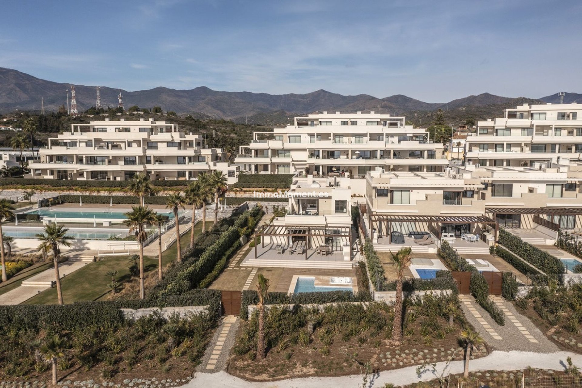 Resale - Detached villa - Estepona - New Golden Mile