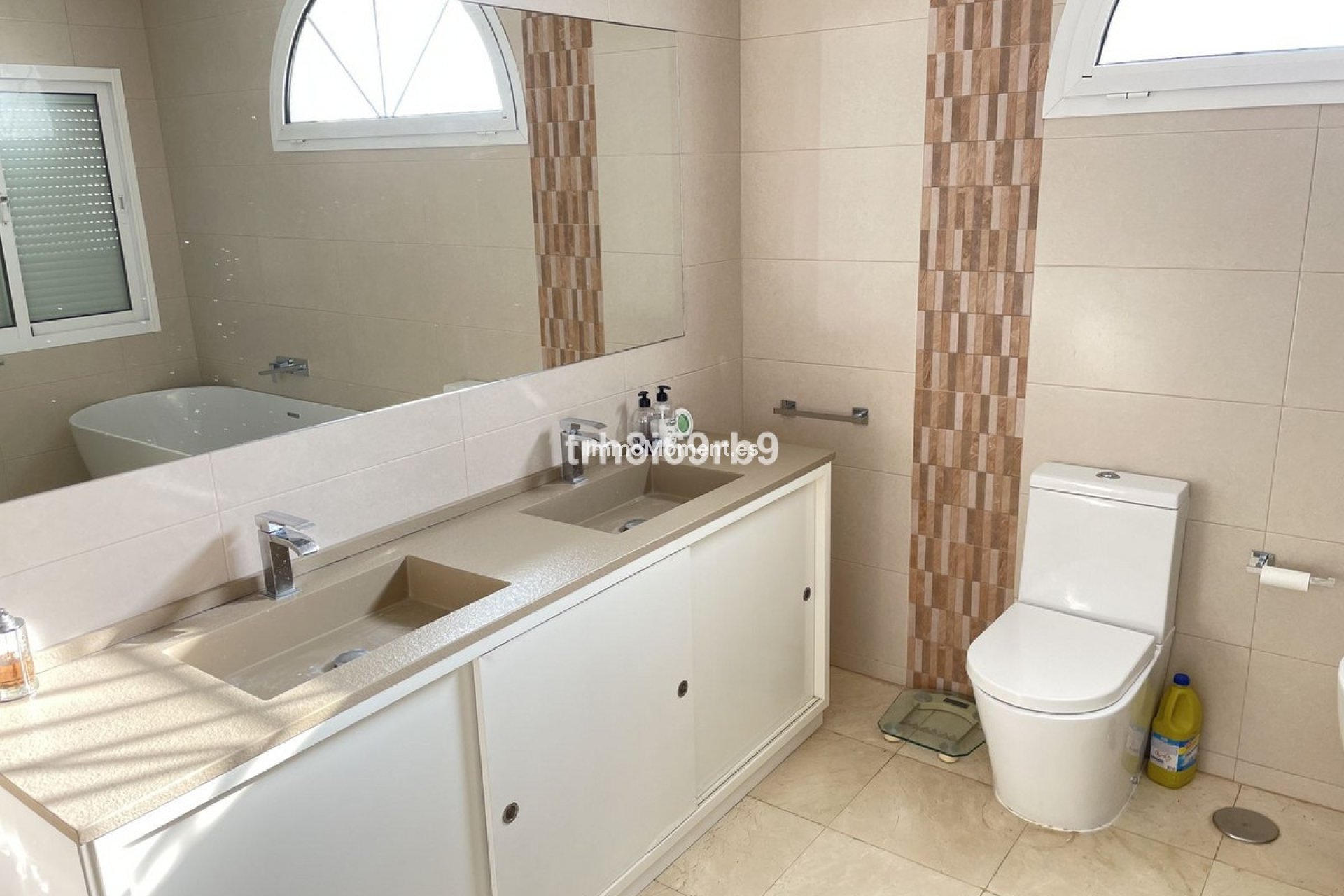 Resale - Detached villa - Estepona - New Golden Mile