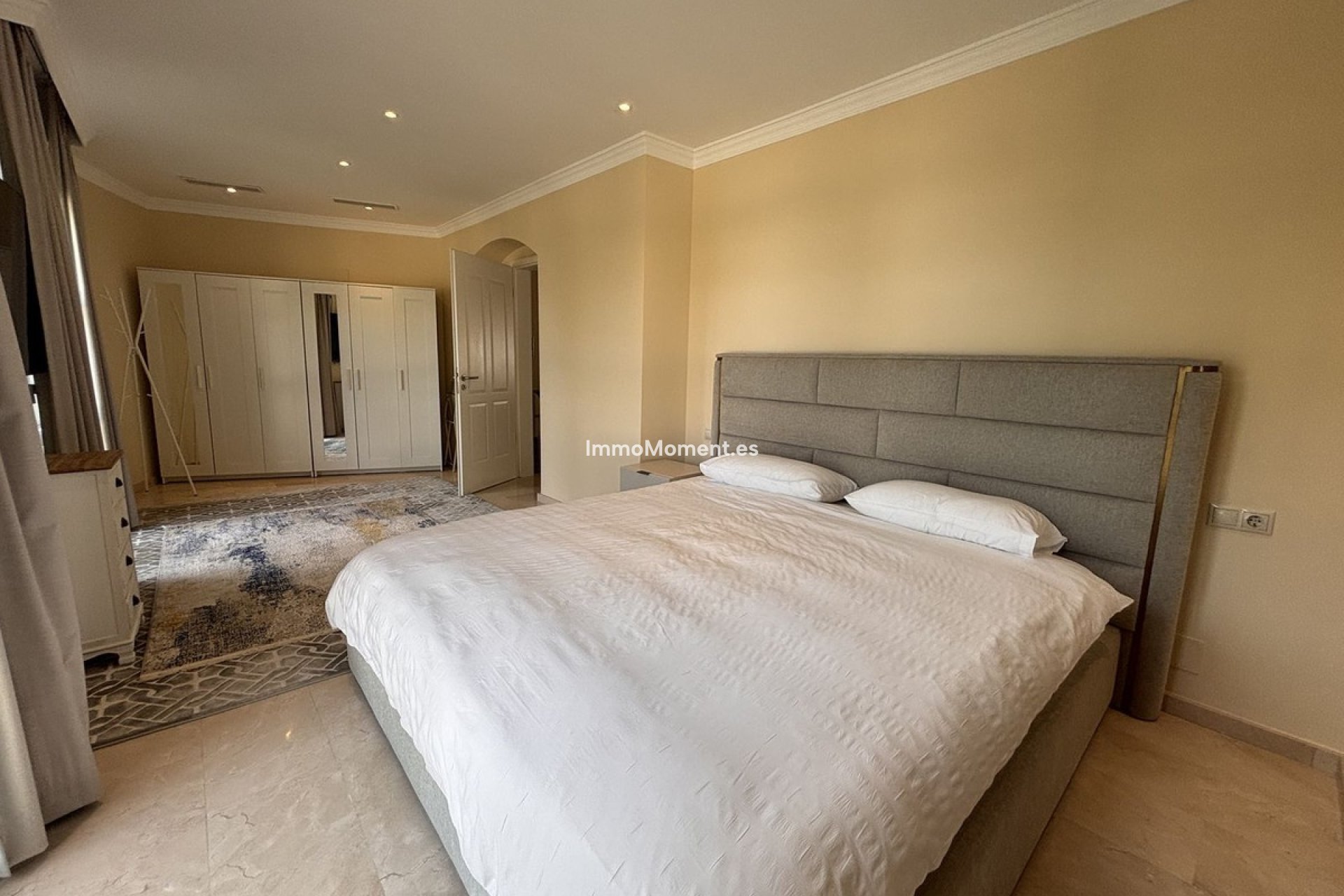 Resale - Detached villa - Estepona - Selwo