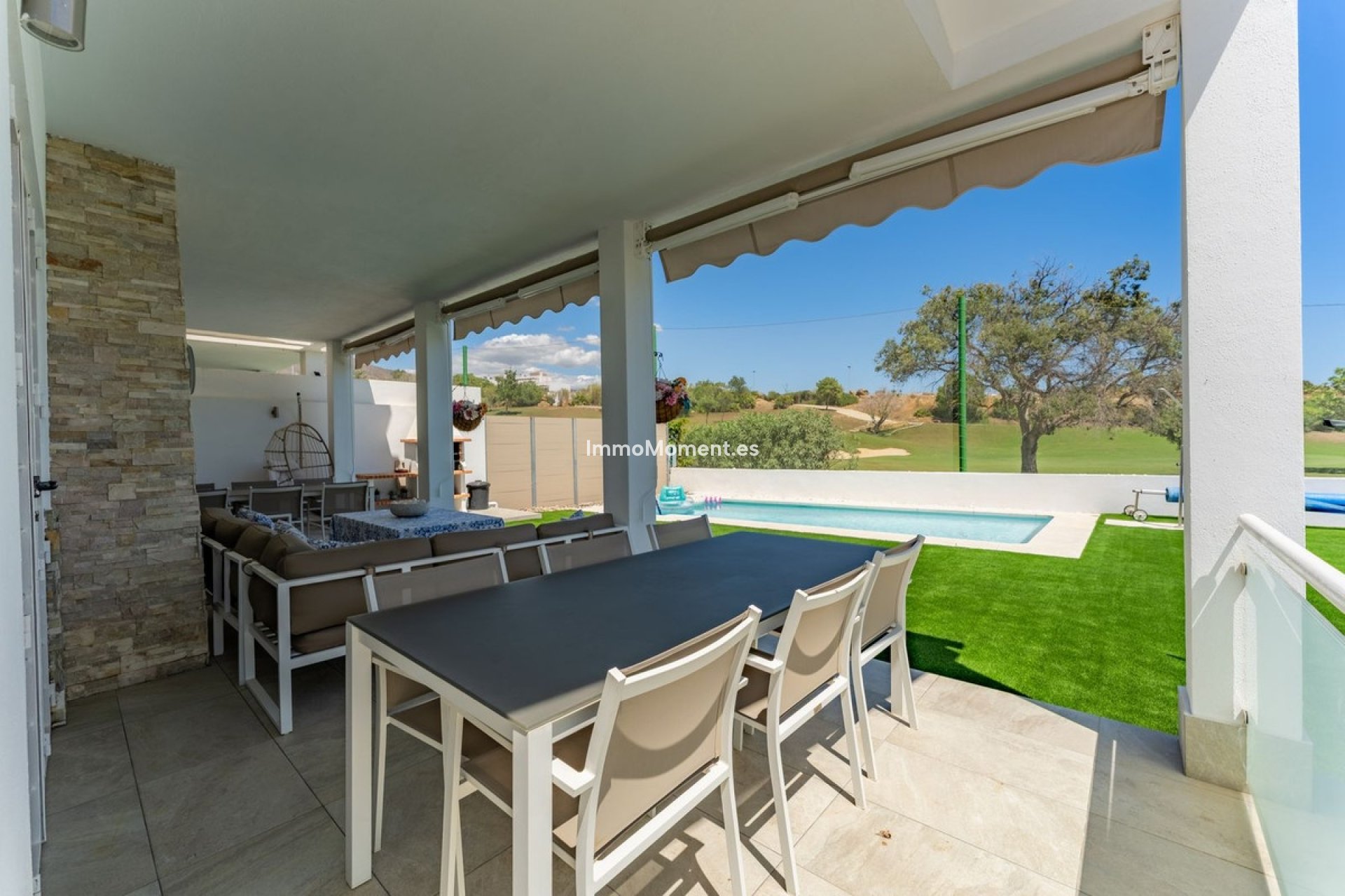 Resale - Detached villa - Estepona - Valle Romano