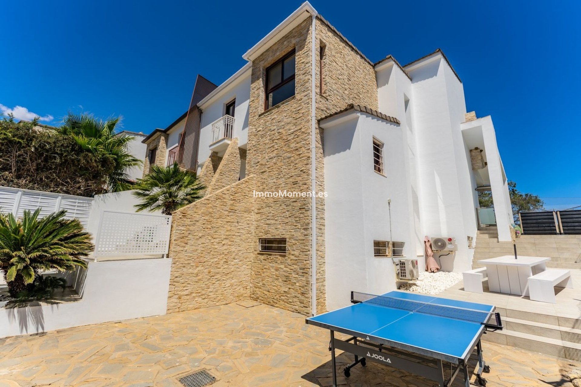 Resale - Detached villa - Estepona - Valle Romano
