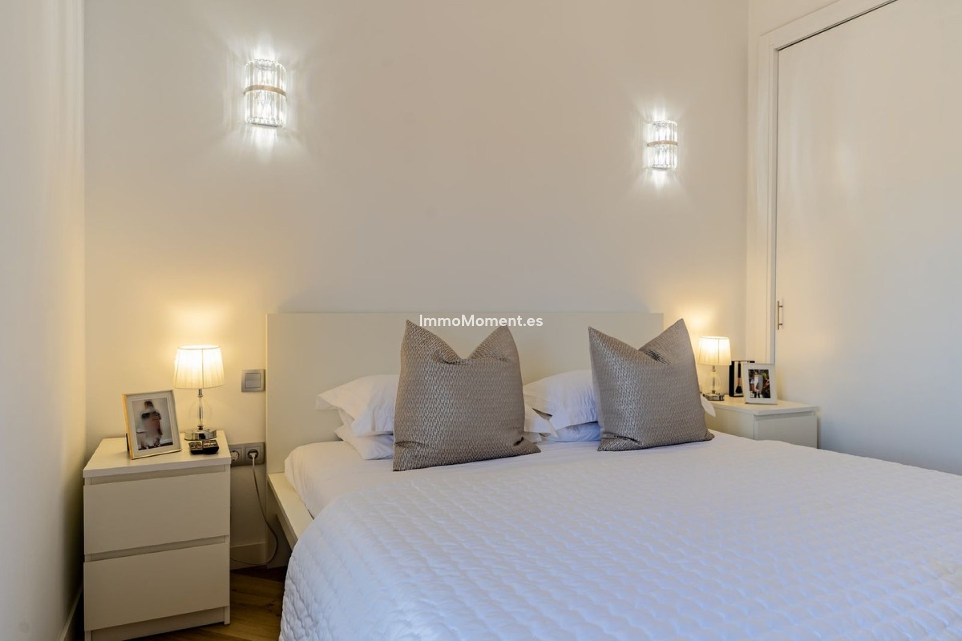 Resale - Detached villa - Estepona - Valle Romano