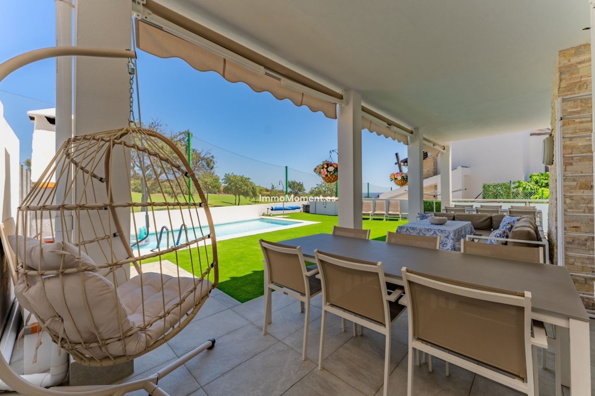 Resale - Detached villa - Estepona - Valle Romano