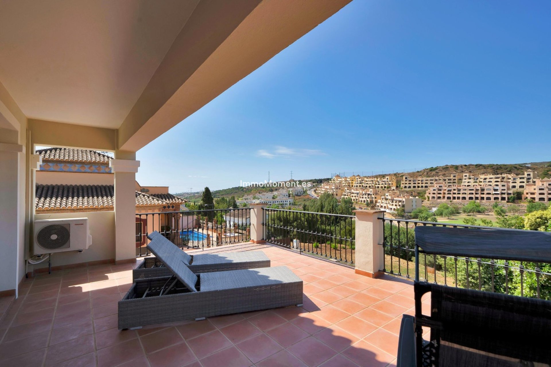 Resale - Detached villa - Estepona - Valle Romano