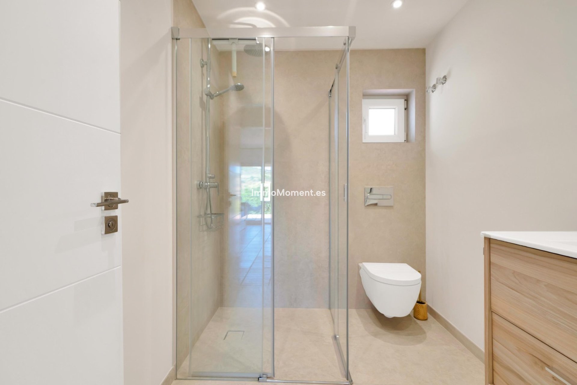 Resale - Detached villa - Estepona - Valle Romano