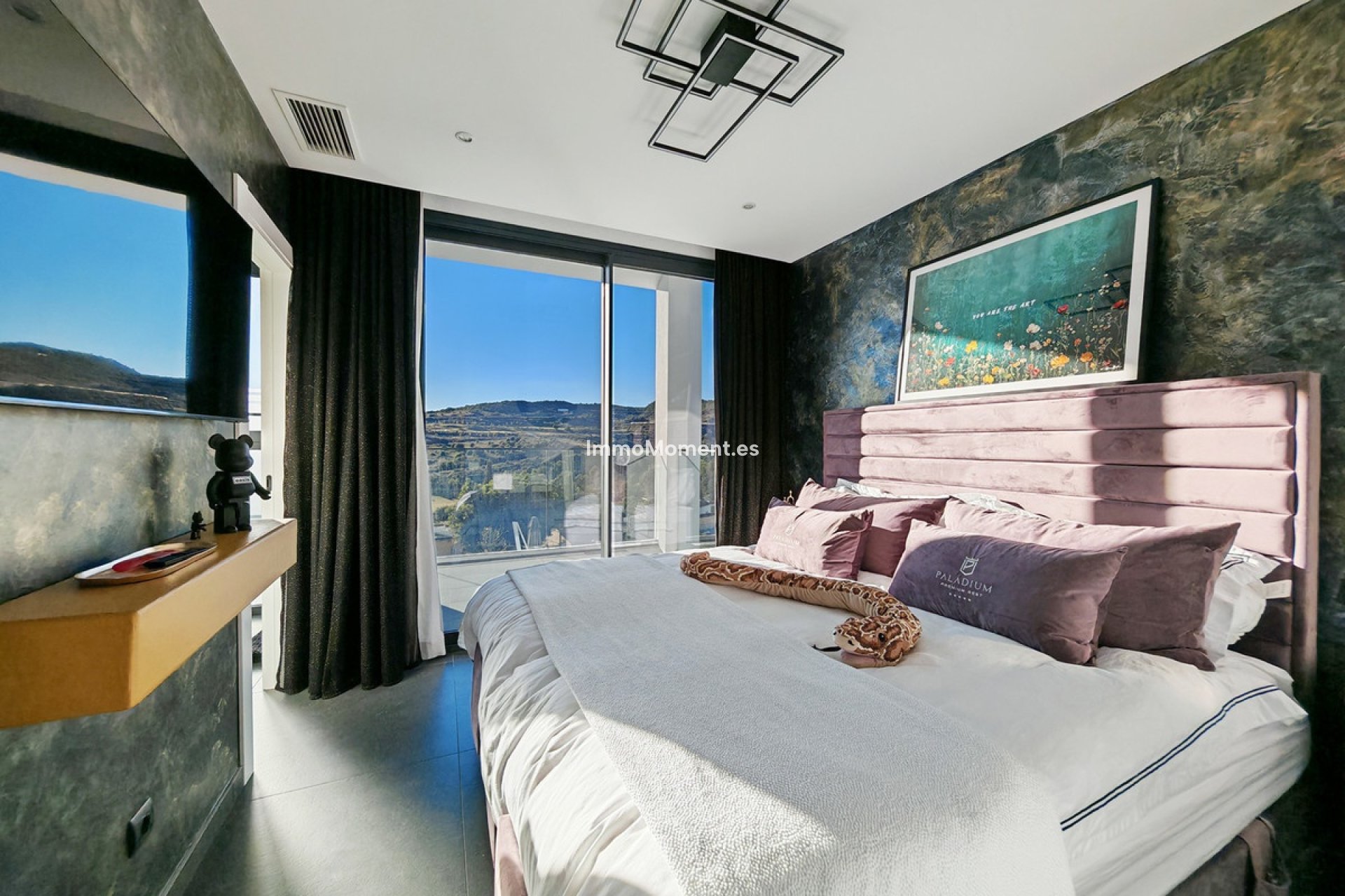 Resale - Detached villa - Estepona - Valle Romano
