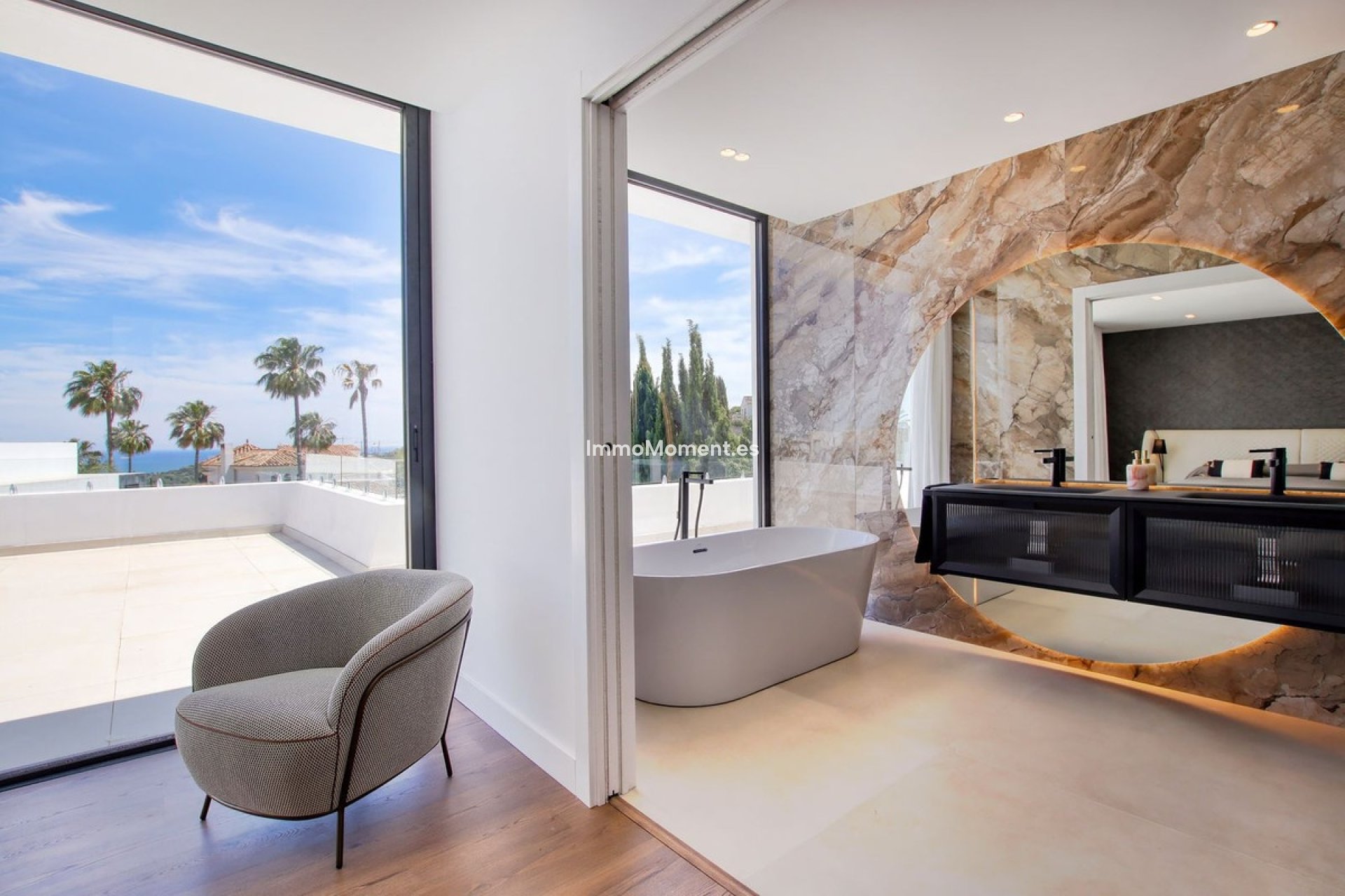 Resale - Detached villa - Estepona - Valle Romano