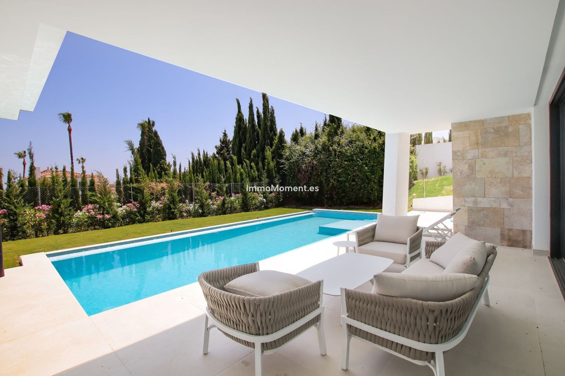 Resale - Detached villa - Estepona - Valle Romano
