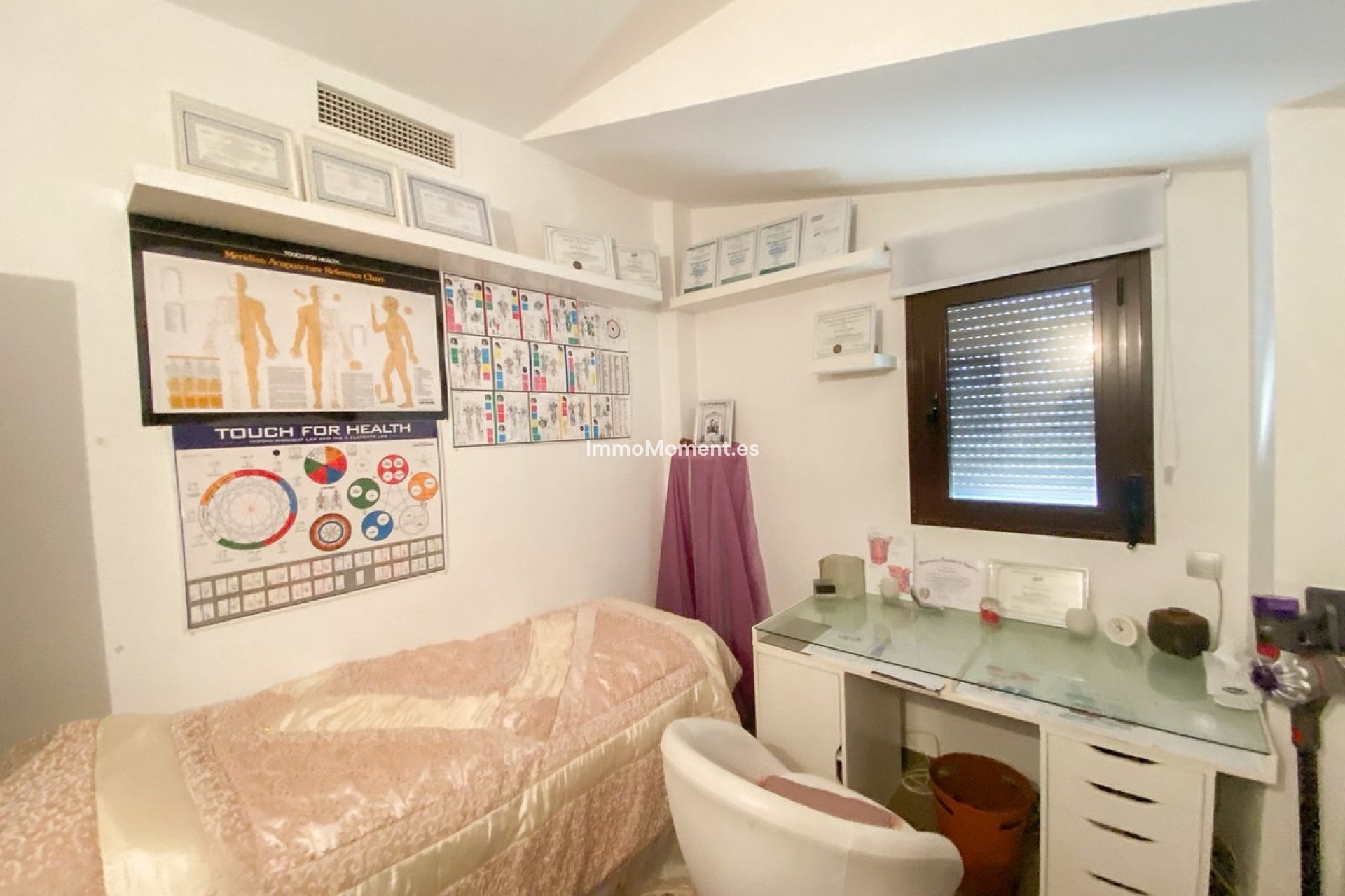 Resale - Detached villa - Estepona - Valle Romano
