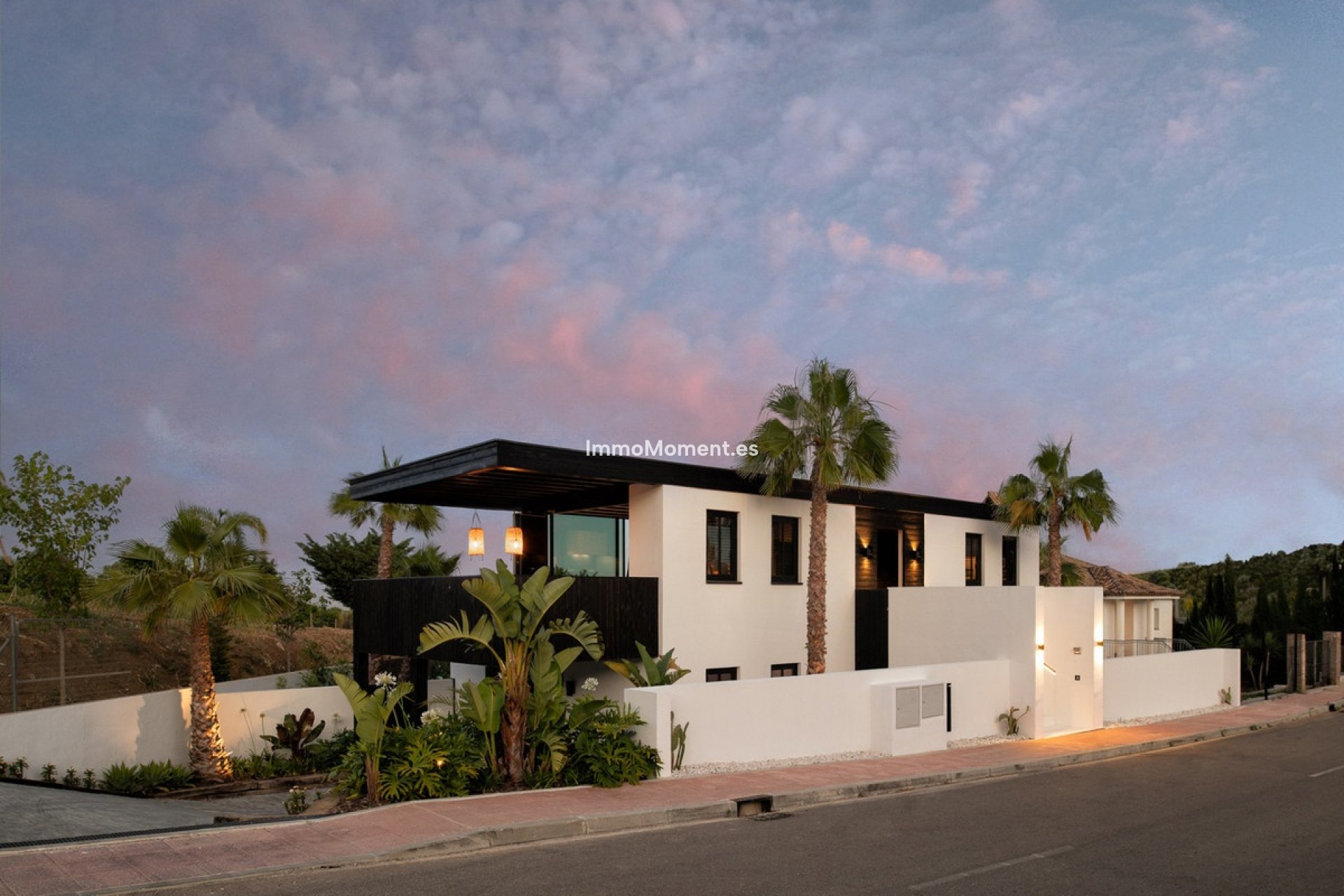 Resale - Detached villa - Estepona - Valle Romano