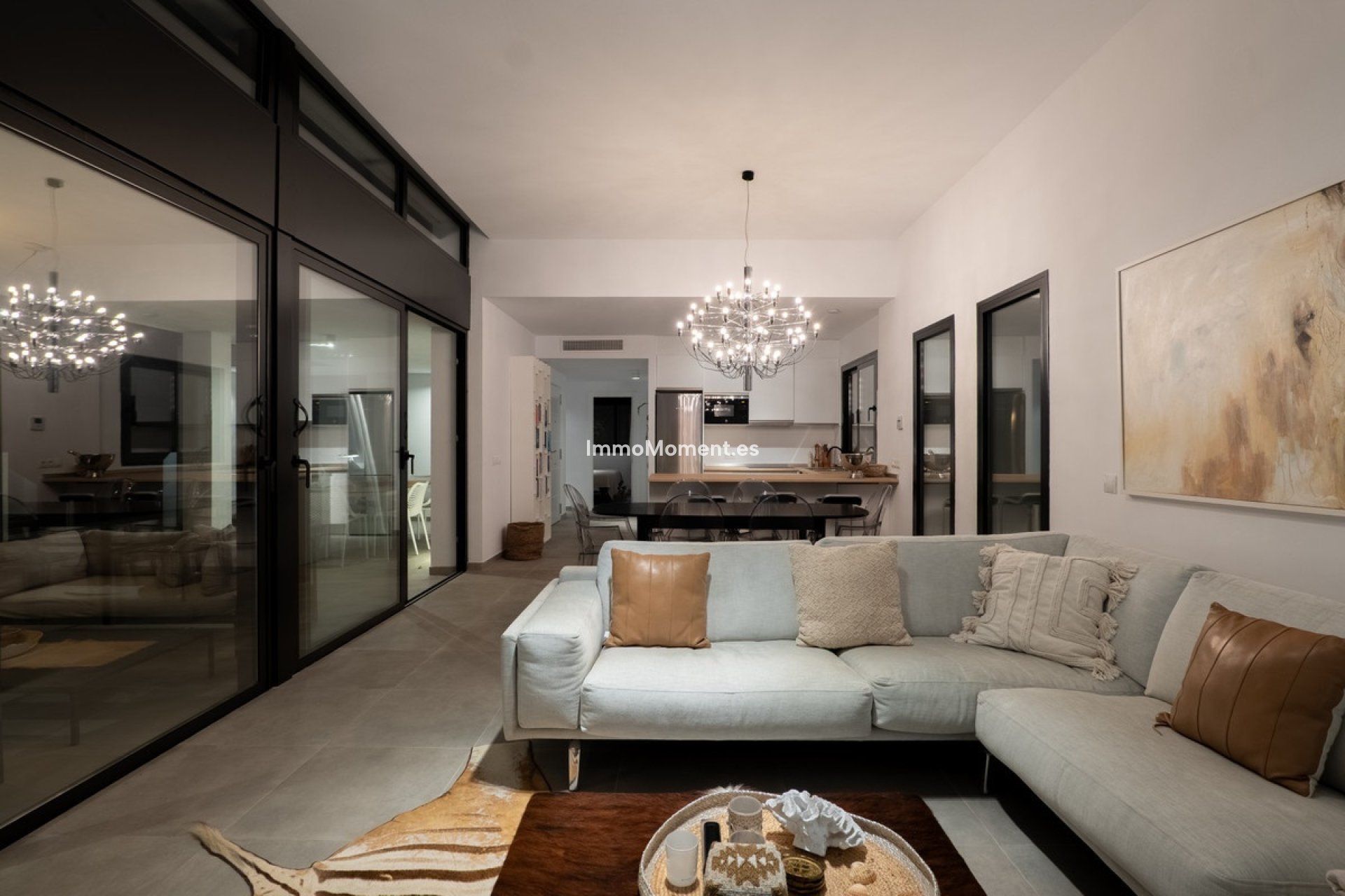 Resale - Detached villa - Estepona - Valle Romano