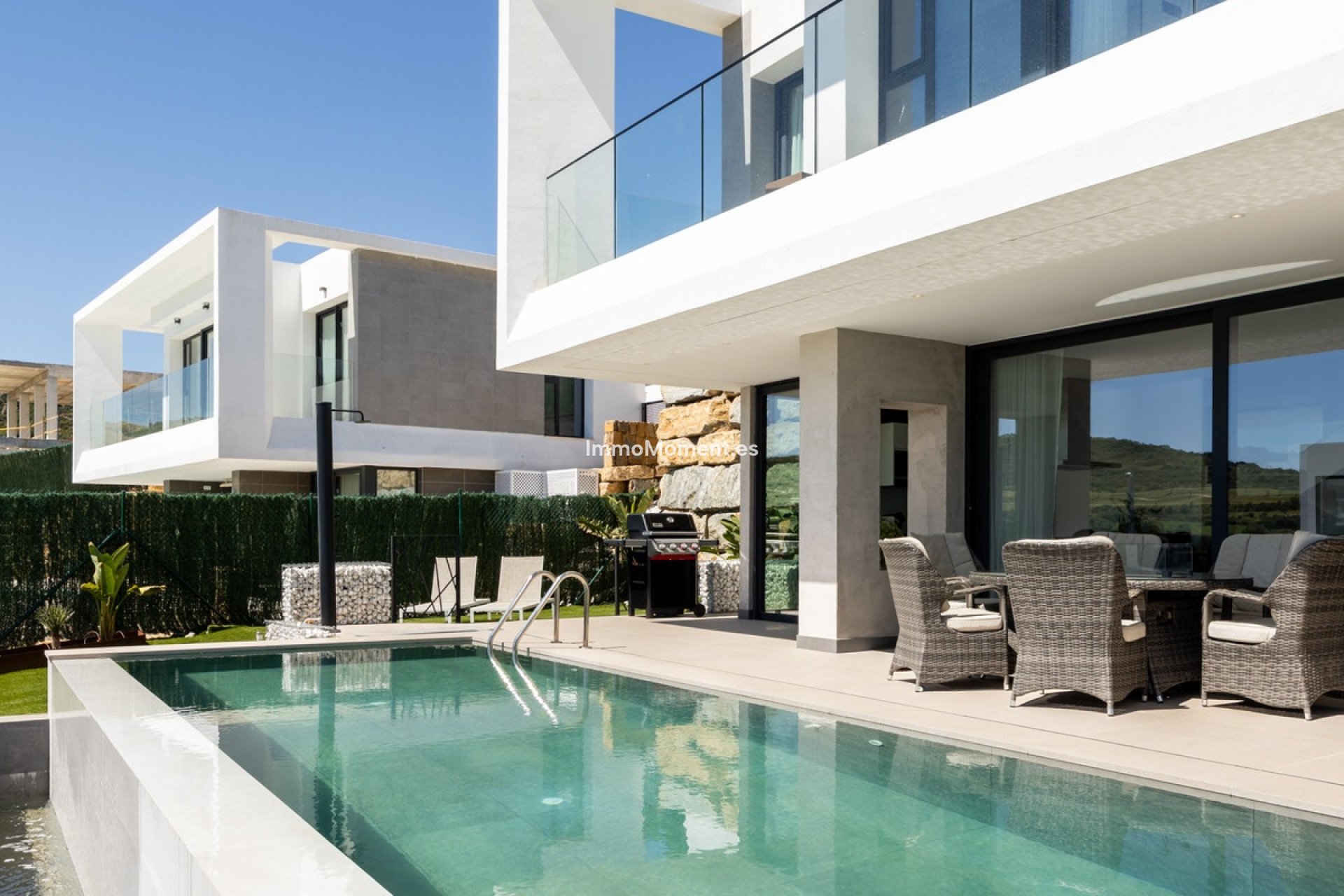 Resale - Detached villa - Estepona - Valle Romano