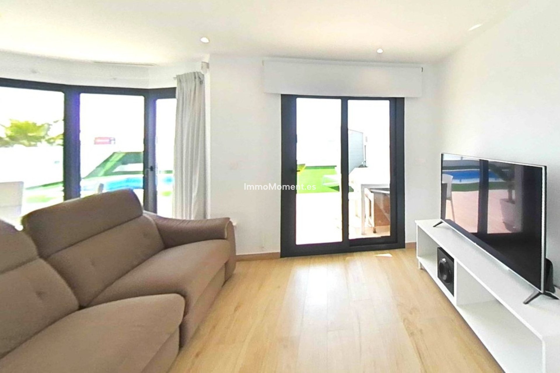Resale - Detached villa - Finestrat