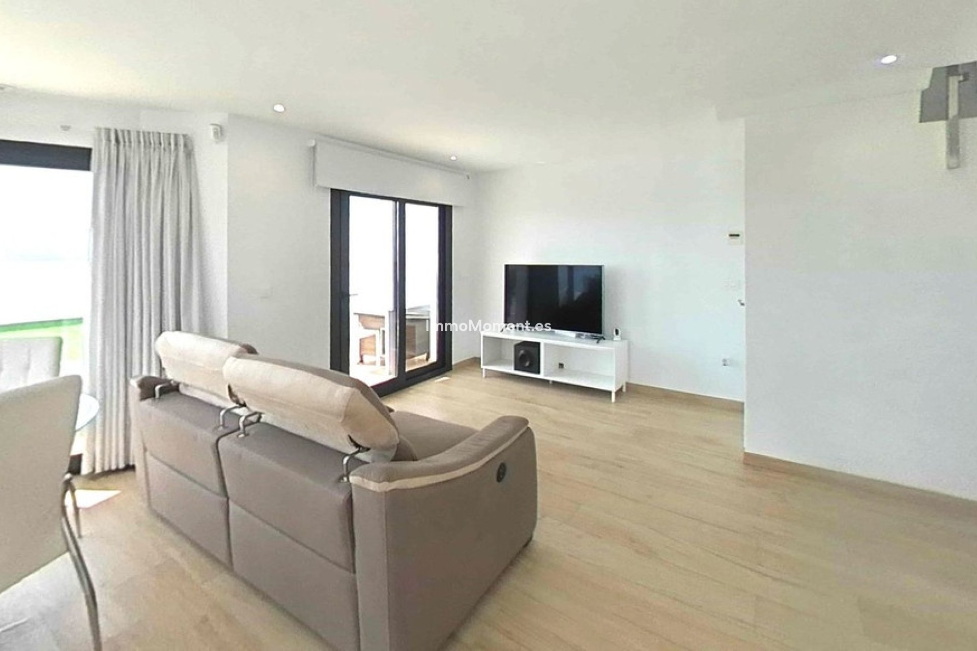 Resale - Detached villa - Finestrat