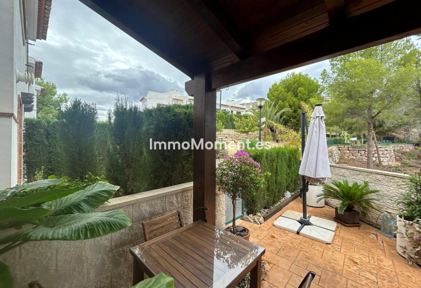 Resale - Detached villa - Finestrat