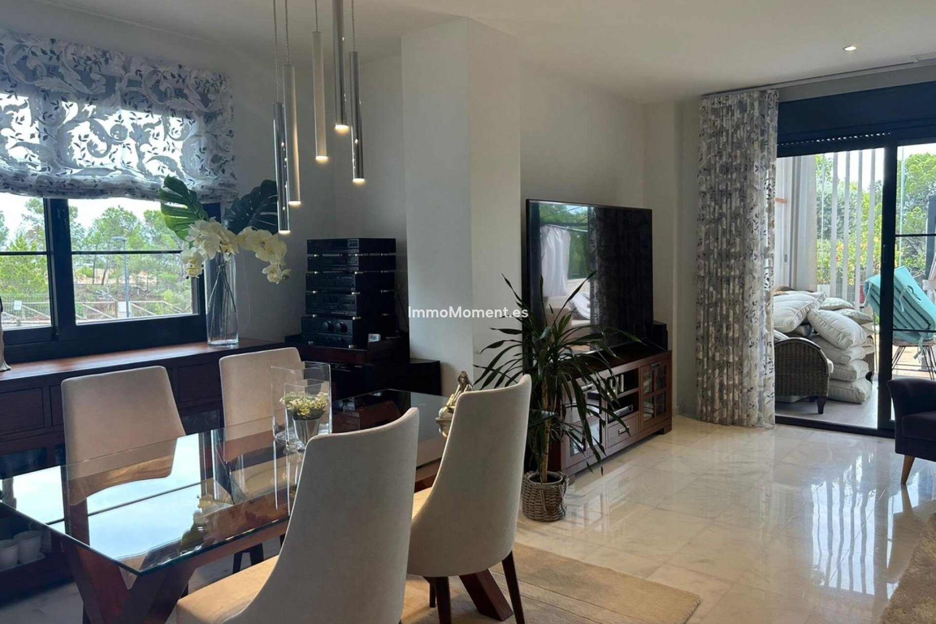 Resale - Detached villa - Finestrat