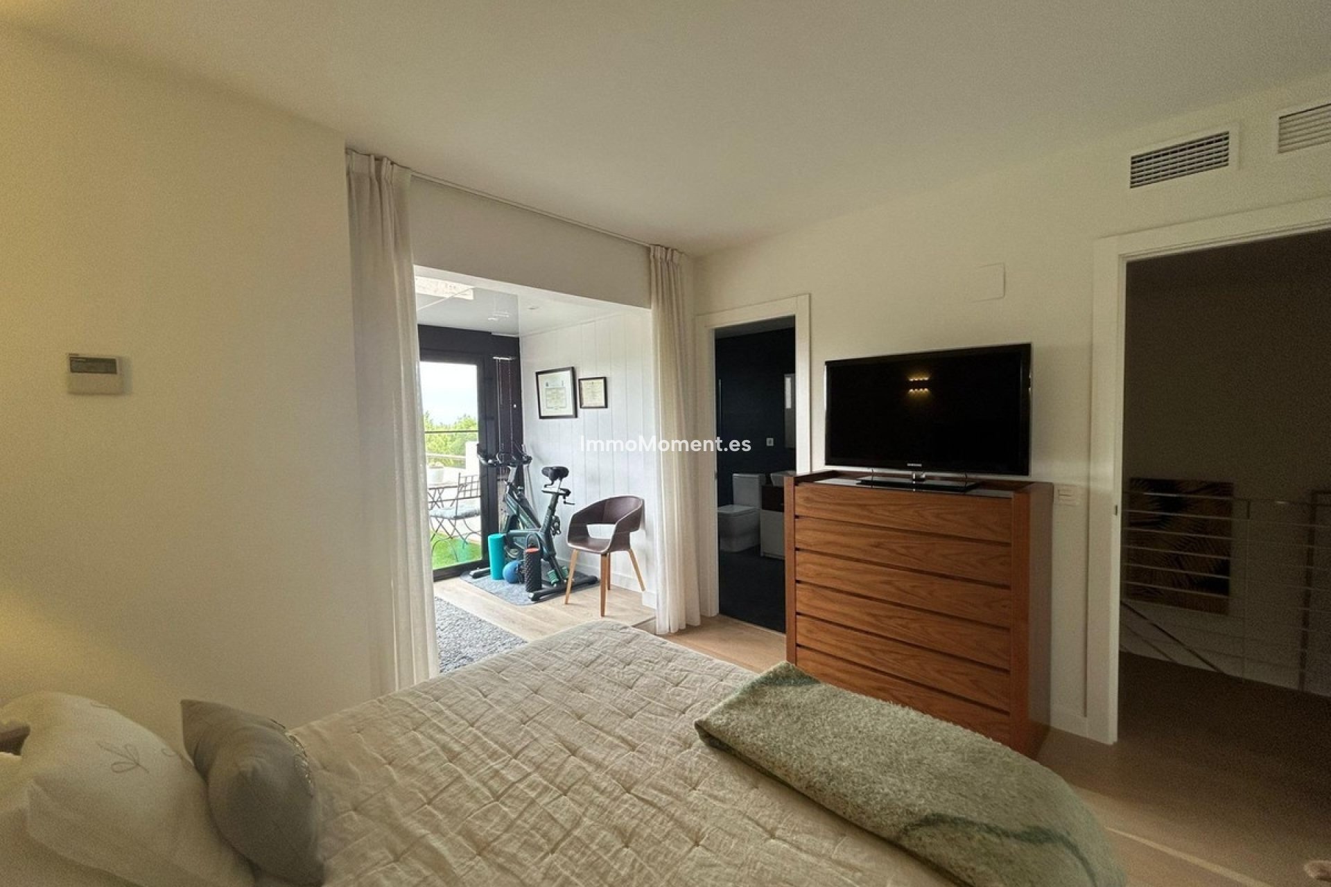 Resale - Detached villa - Finestrat