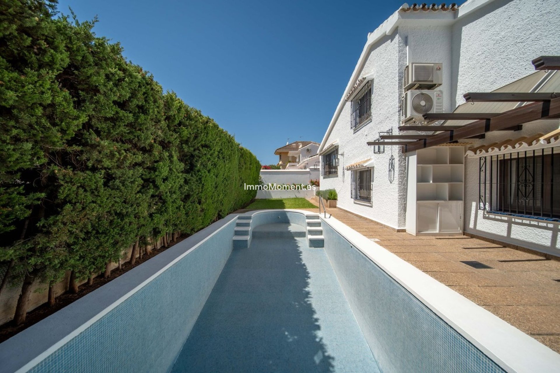 Resale - Detached villa - Fuengirola - Fuengirola Centro