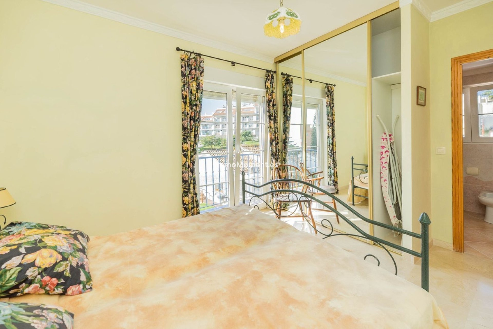 Resale - Detached villa - Fuengirola - Fuengirola Centro