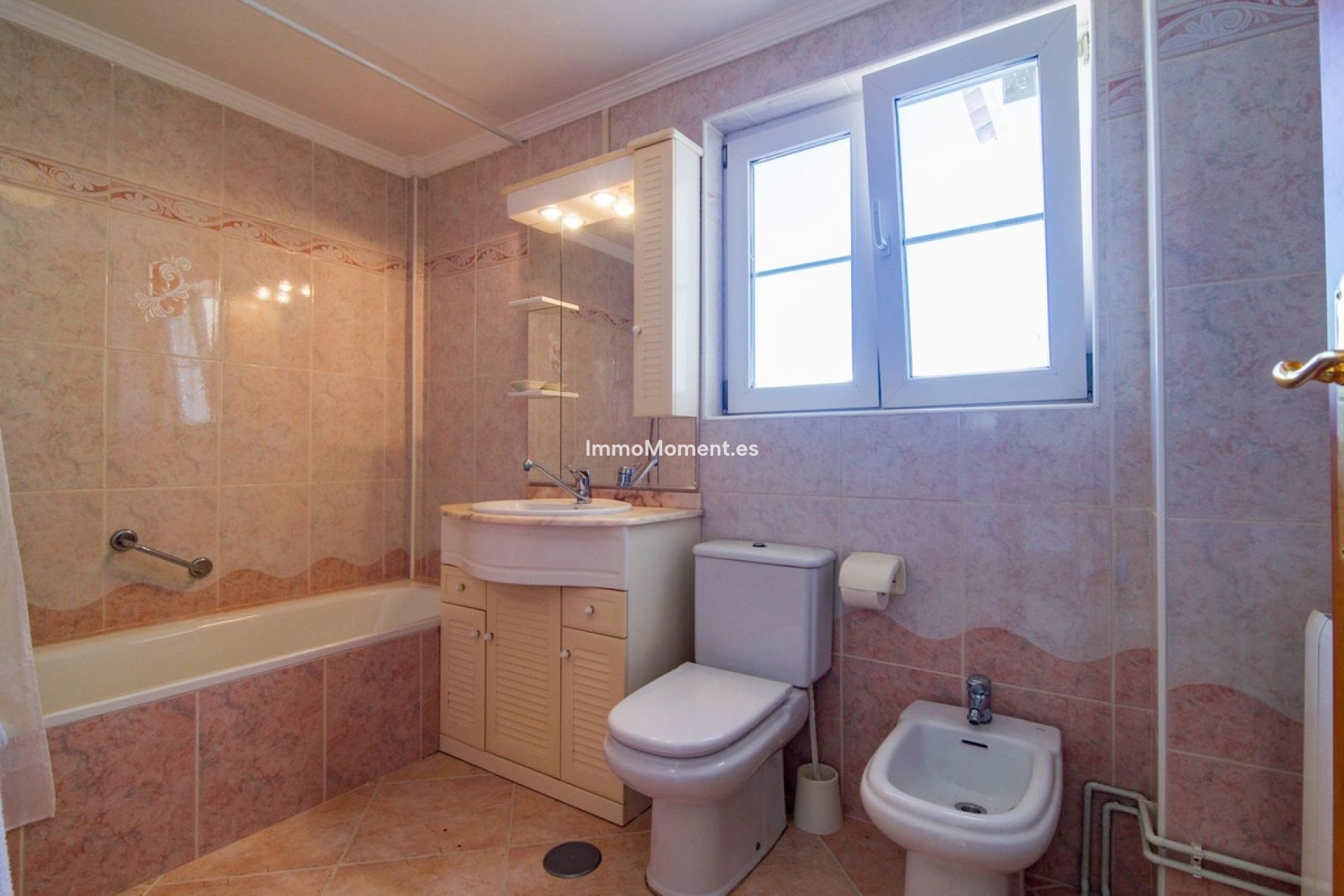 Resale - Detached villa - Fuengirola - Fuengirola Centro