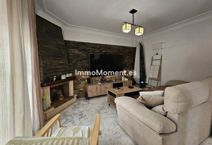 Resale - Detached villa - Fuengirola - Los Pacos